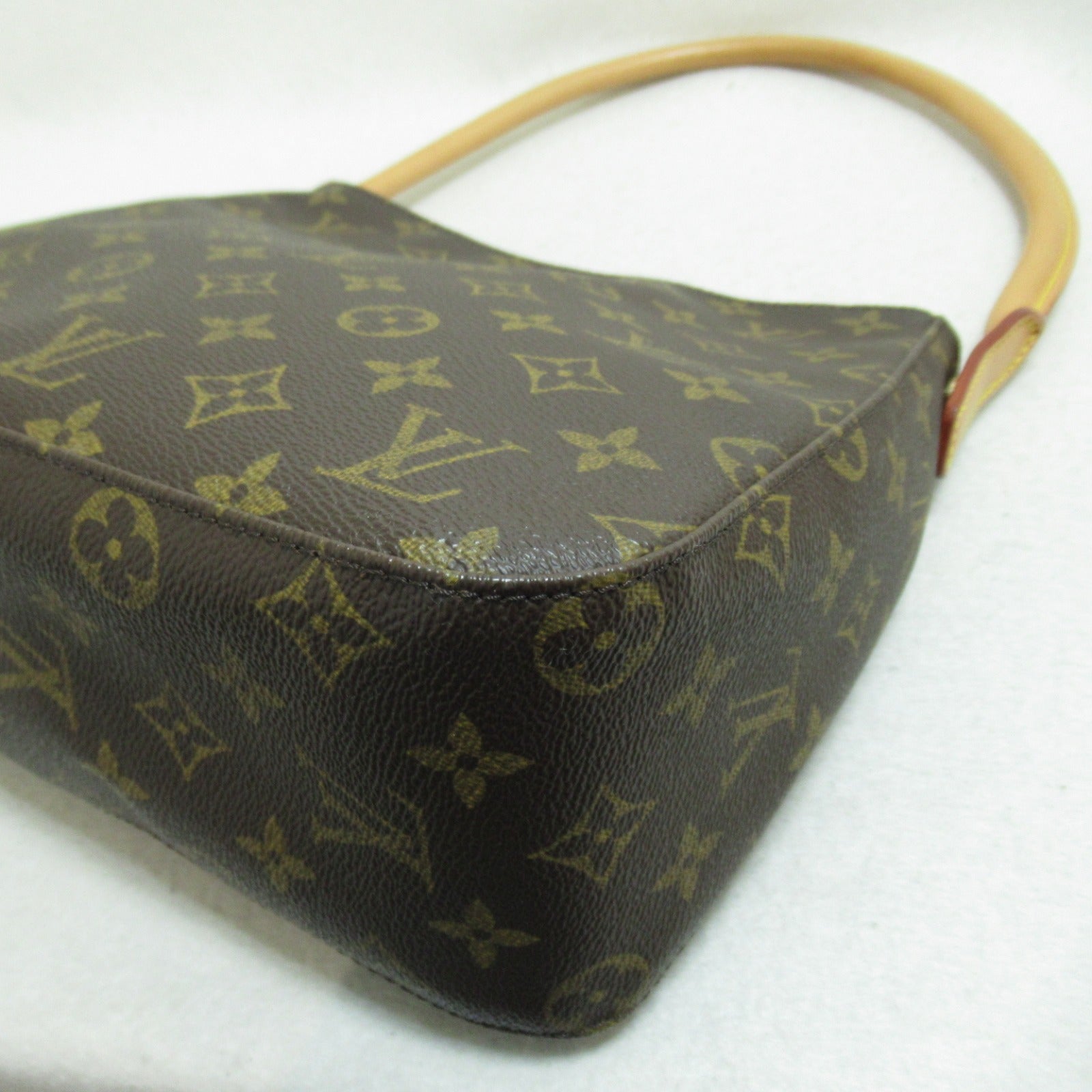 LOUIS VUITTON Monogram Looping MM Shoulder Bag金扣肩背袋啡色
