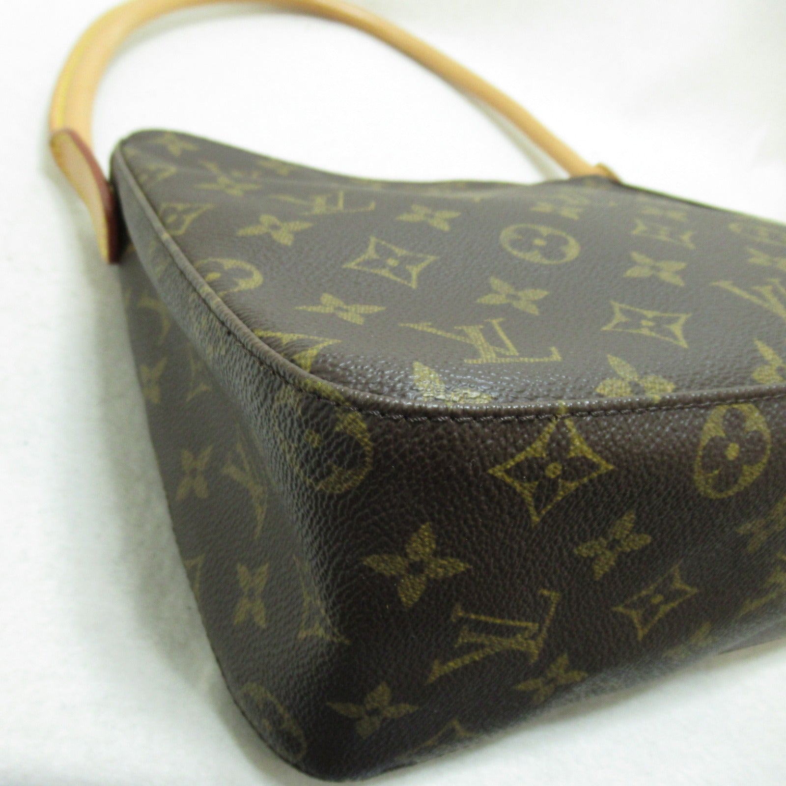 LOUIS VUITTON Monogram Looping MM Shoulder Bag金扣肩背袋啡色