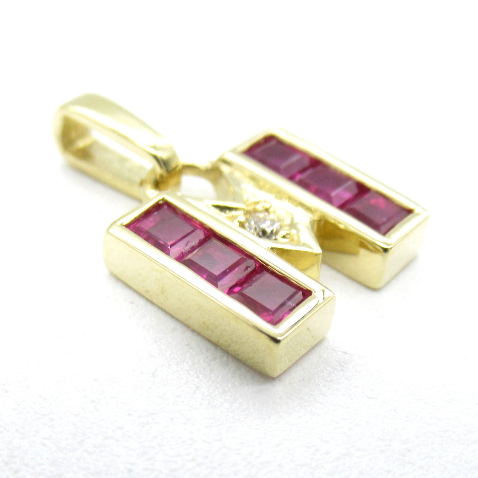 MIKIMOTO 18K黃金Ruby/Diamond Pendant Top紅寶石/鑽石吊墜