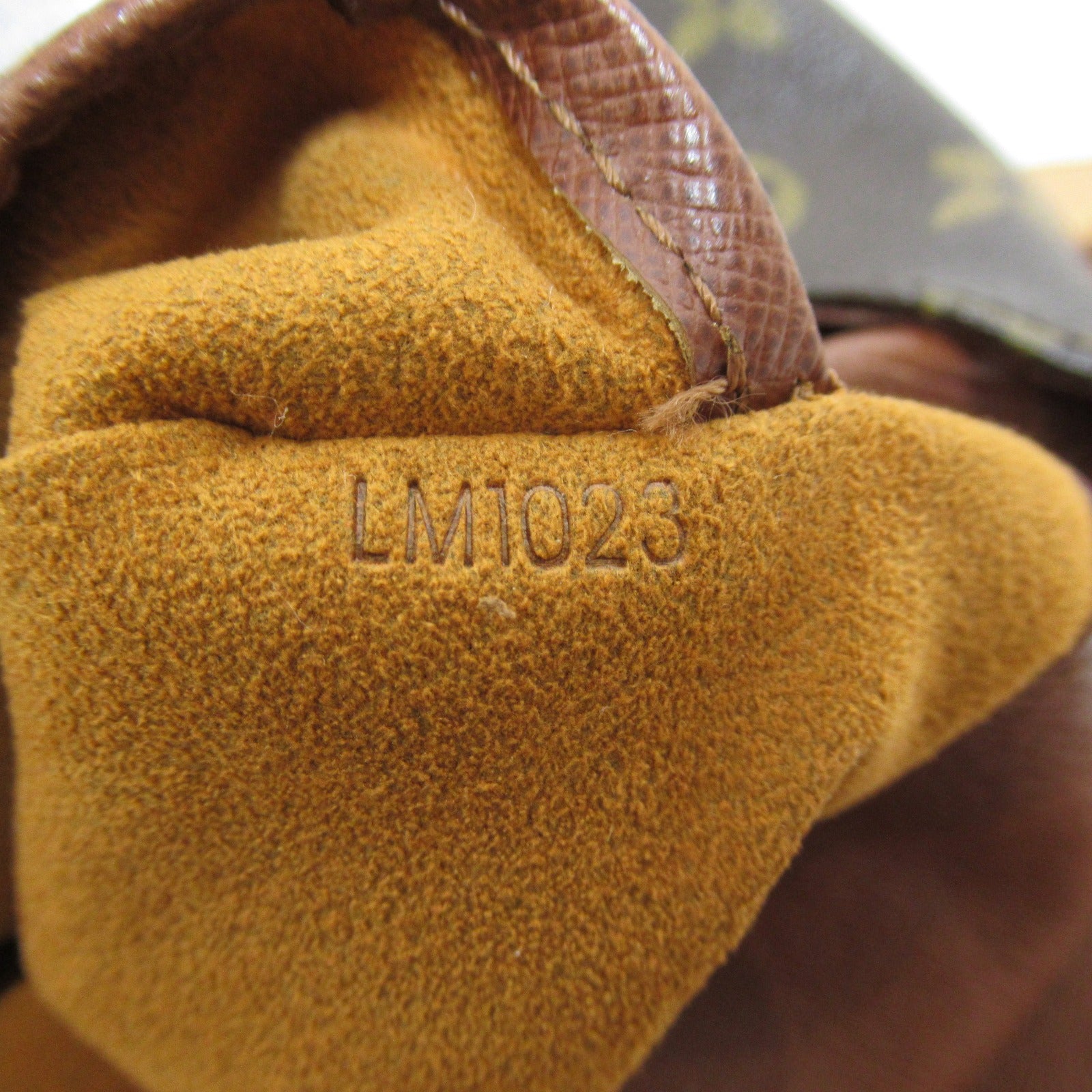 LOUIS VUITTON 【激減優惠】Monogram Musette Salsa Long金扣肩背袋啡色