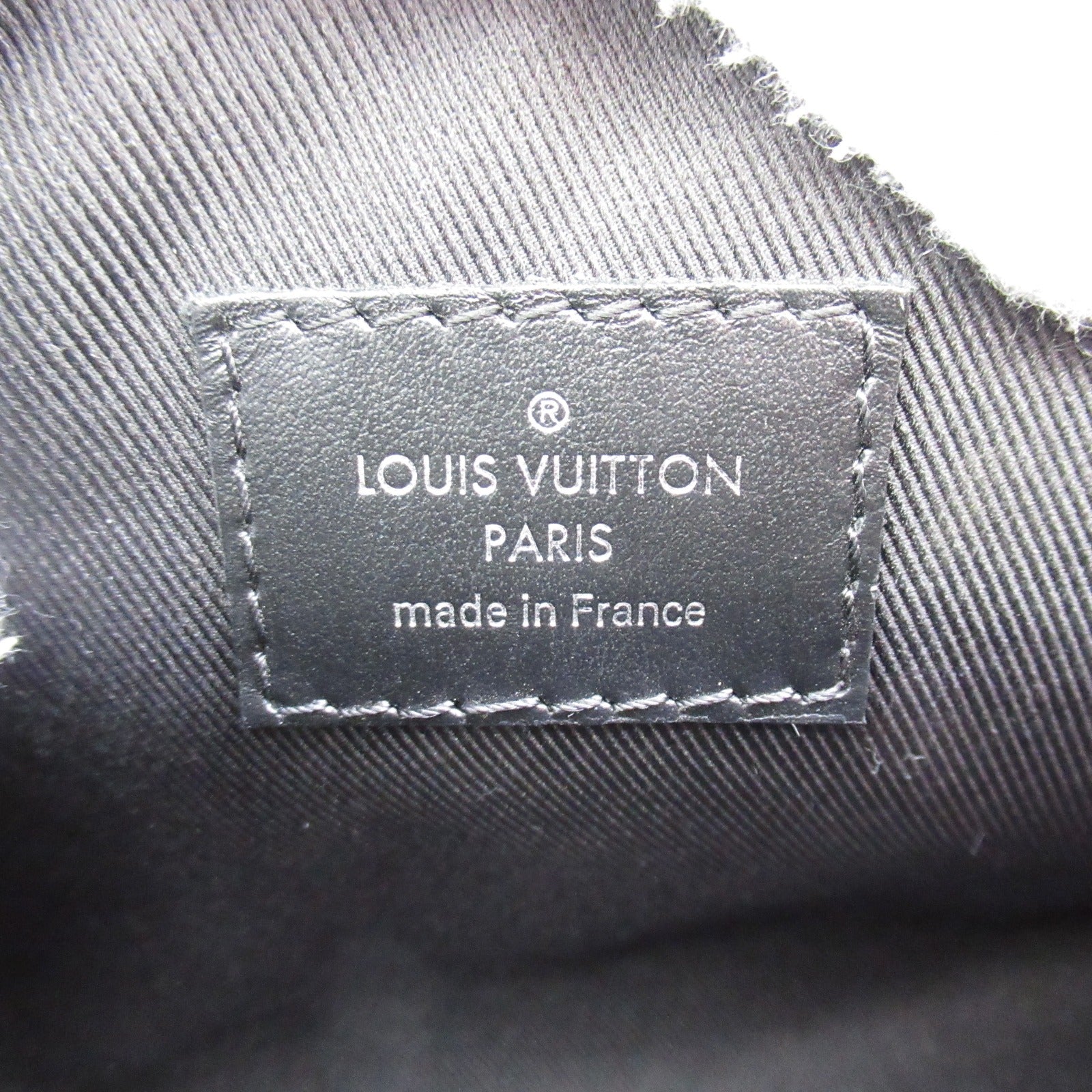 LOUIS VUITTON Monogram Eclipse Keepall XS銀扣肩背袋黑色