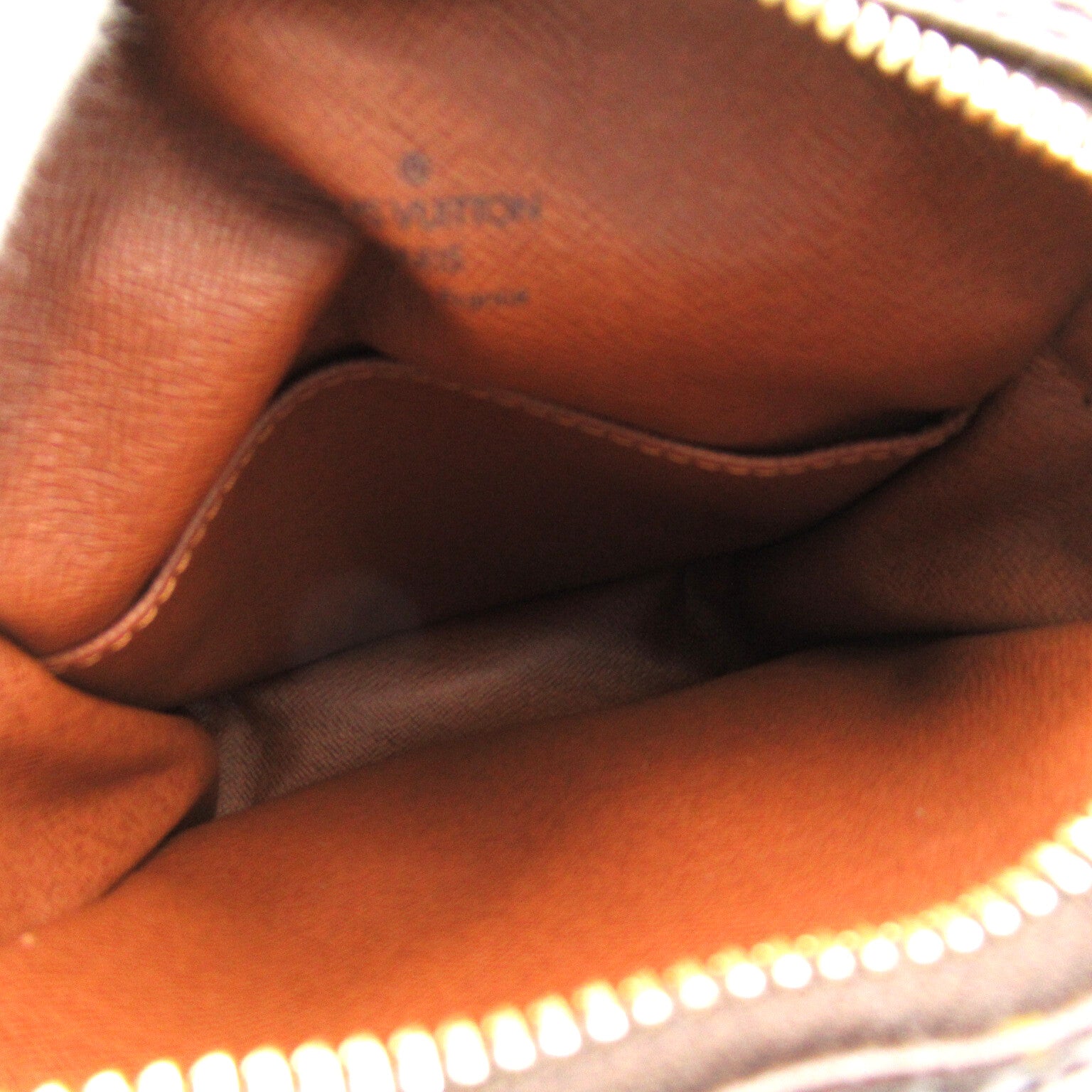LOUIS VUITTON Monogram Danube金扣肩背袋啡色