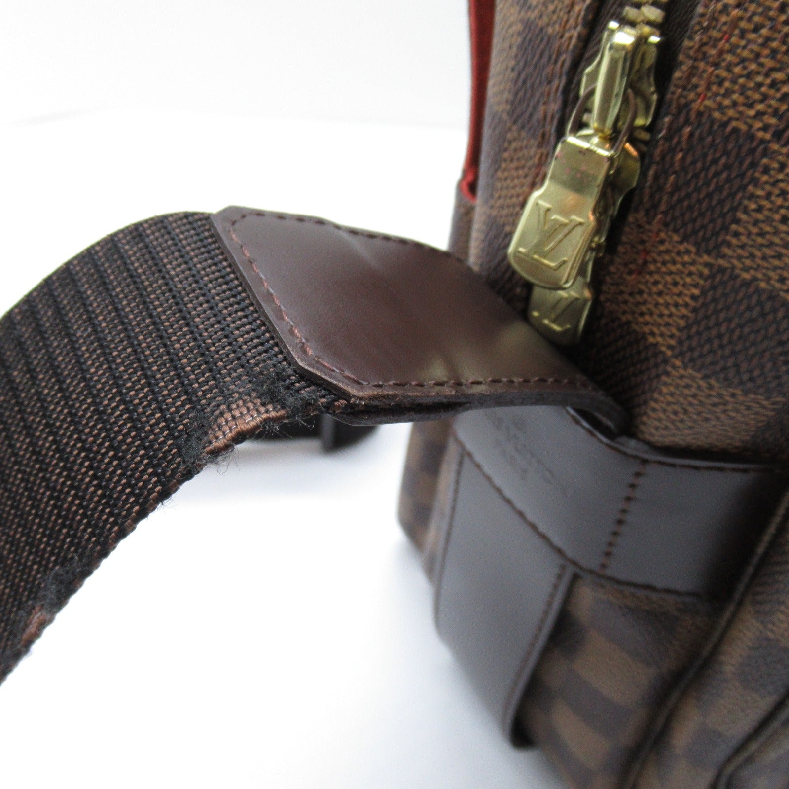 LOUIS VUITTON Damier Naviglio金扣肩背袋啡色