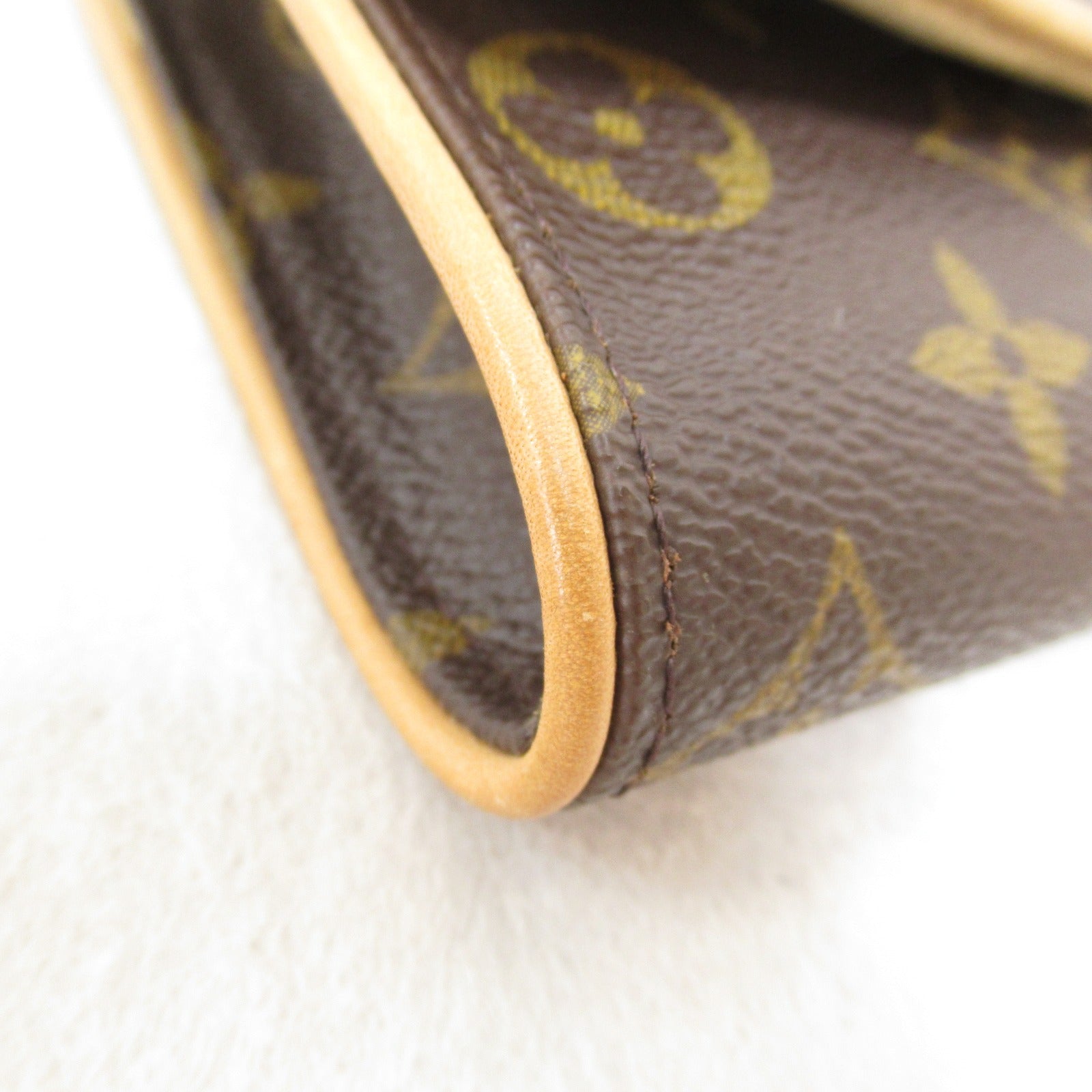 LOUIS VUITTON Monogram Pochette Twin PM金扣肩背袋啡色