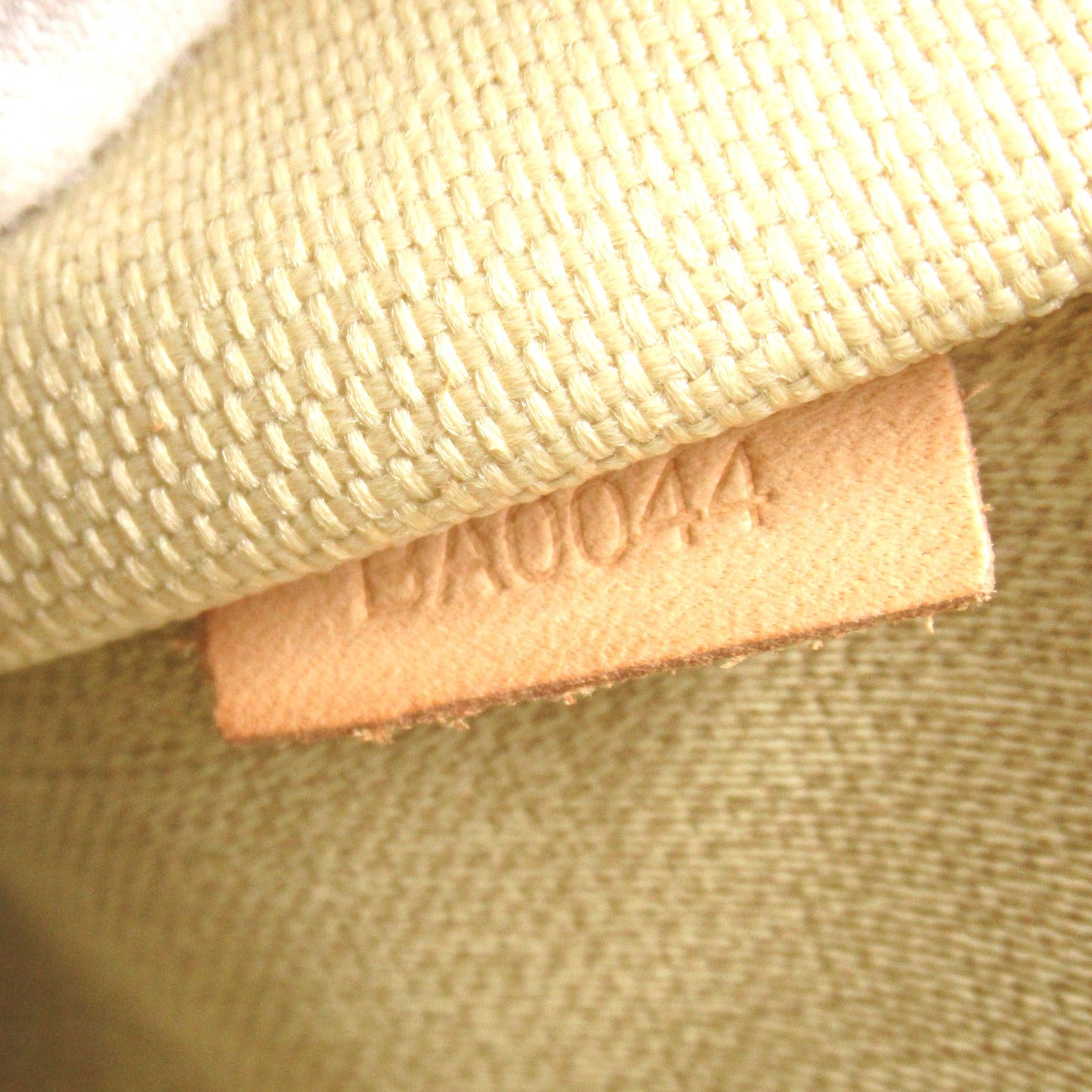 LOUIS VUITTON Monogram Trouville金扣手挽袋啡色
