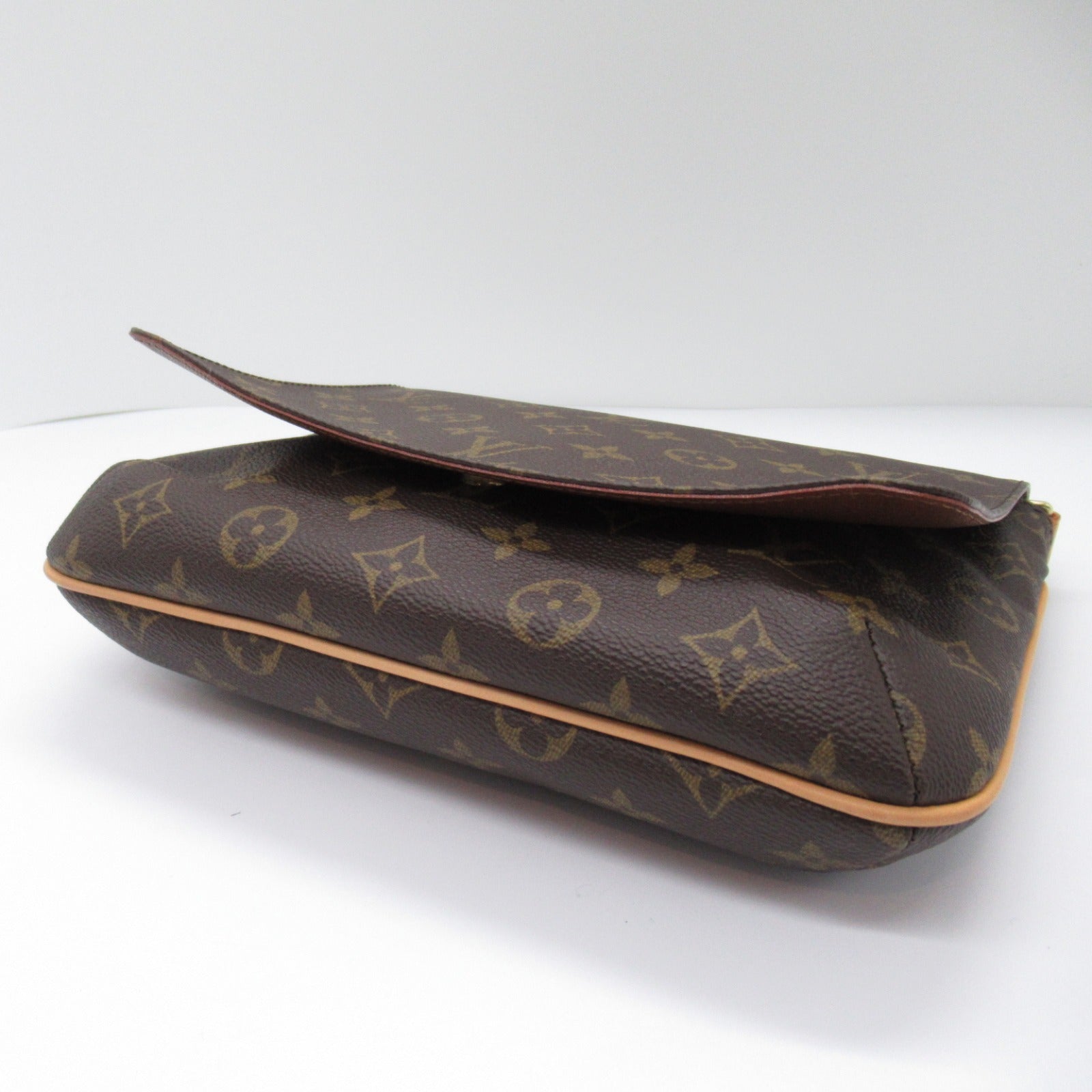 LOUIS VUITTON Monogram Musette Tango金扣肩背袋啡色
