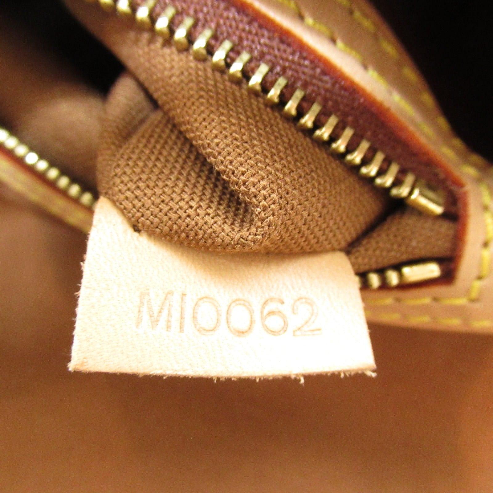 LOUIS VUITTON Monogram Mini Looping金扣肩背袋啡色