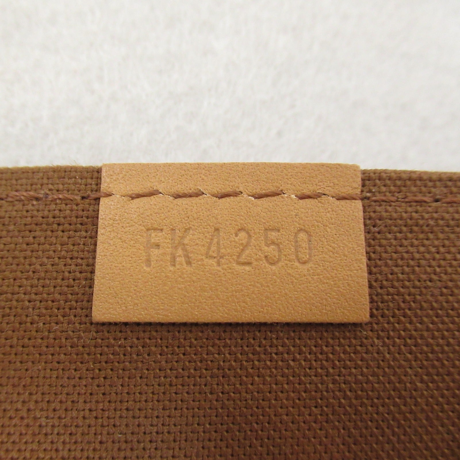 LOUIS VUITTON Monogram Petit Sac Plat金扣手挽肩背兩用袋啡色