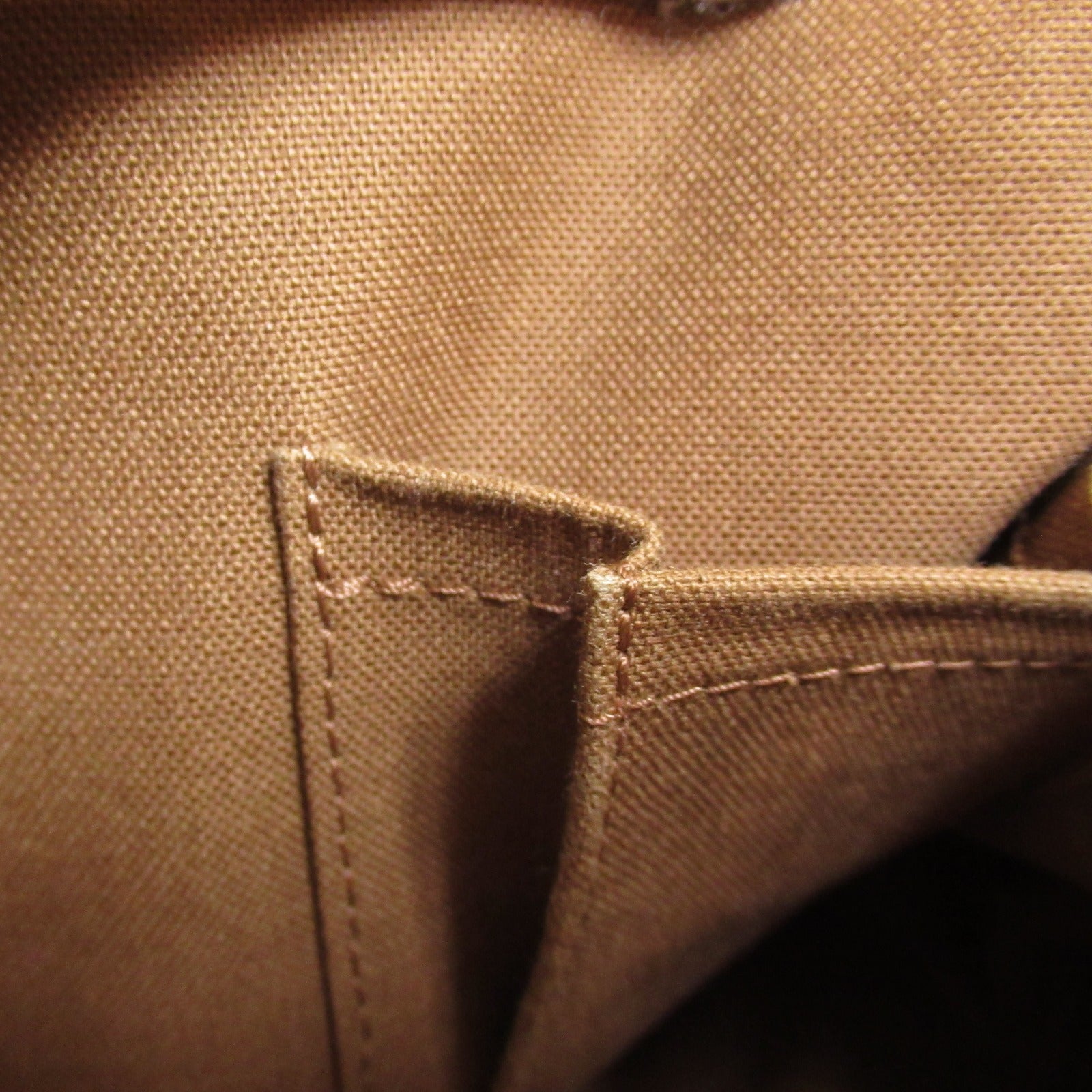 LOUIS VUITTON Monogram Batignolles Horizontal金扣手挽袋啡色