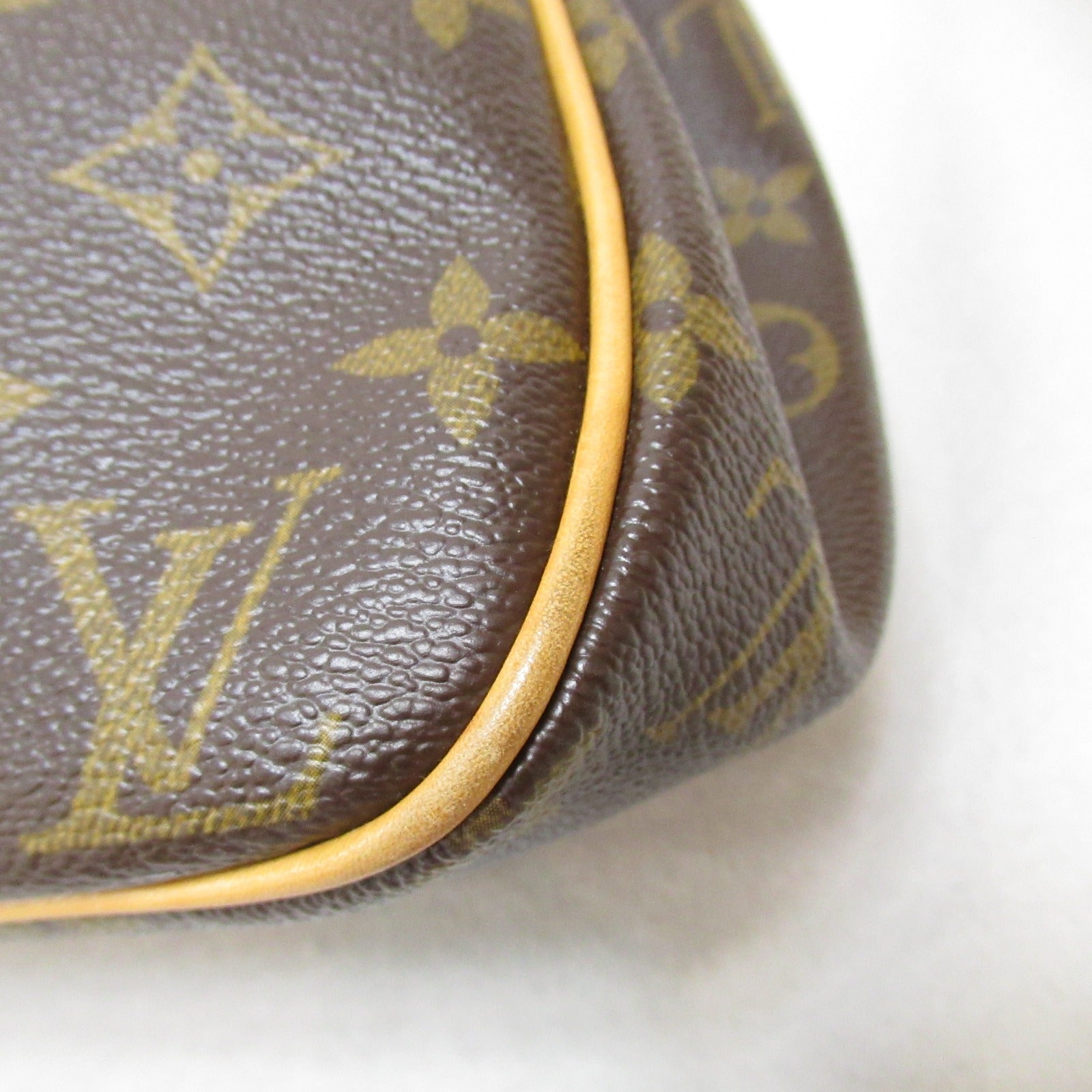 LOUIS VUITTON Monogram Batignolles Horizontal金扣手挽袋啡色