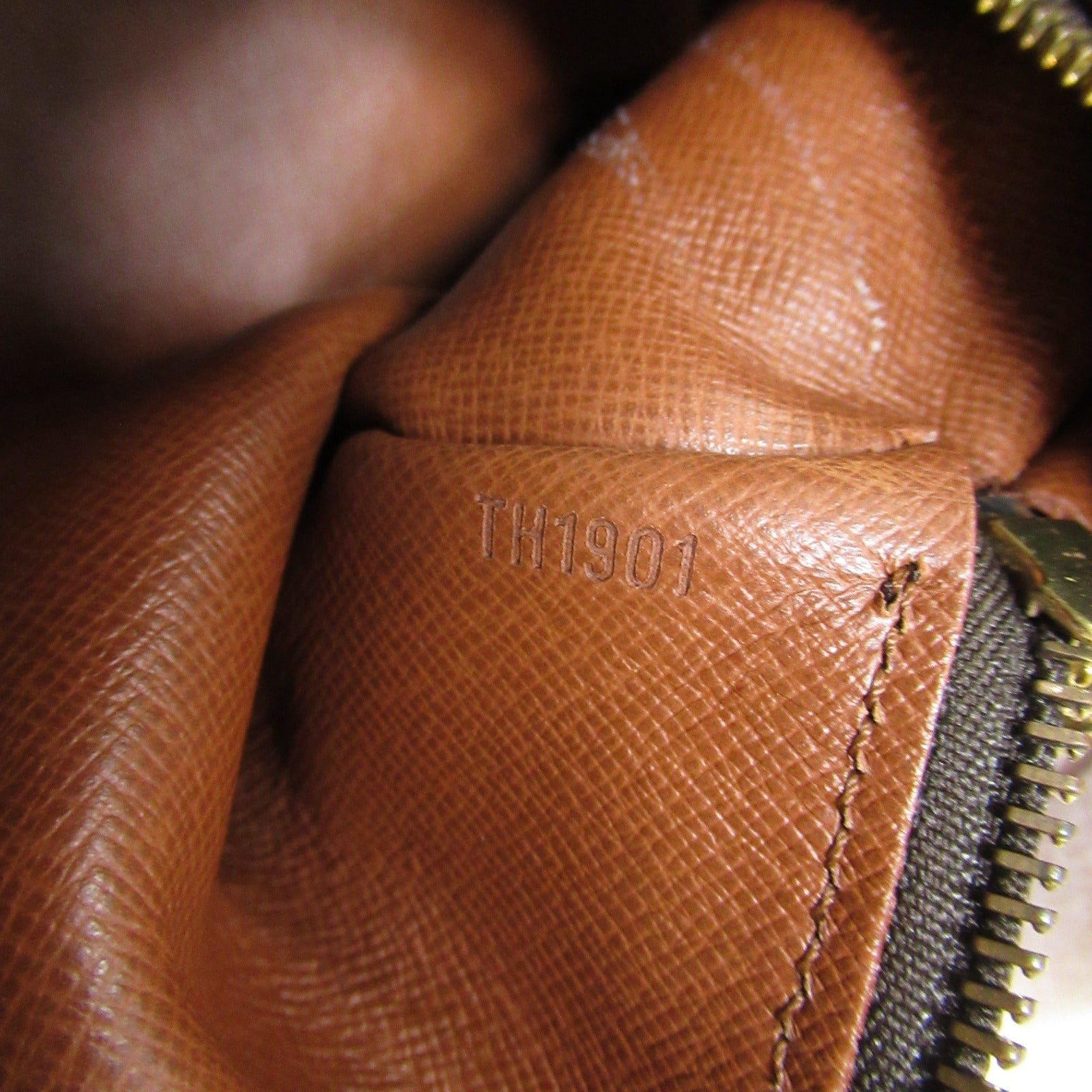 LOUIS VUITTON Monogram Old Papillon GM金扣手挽袋啡色