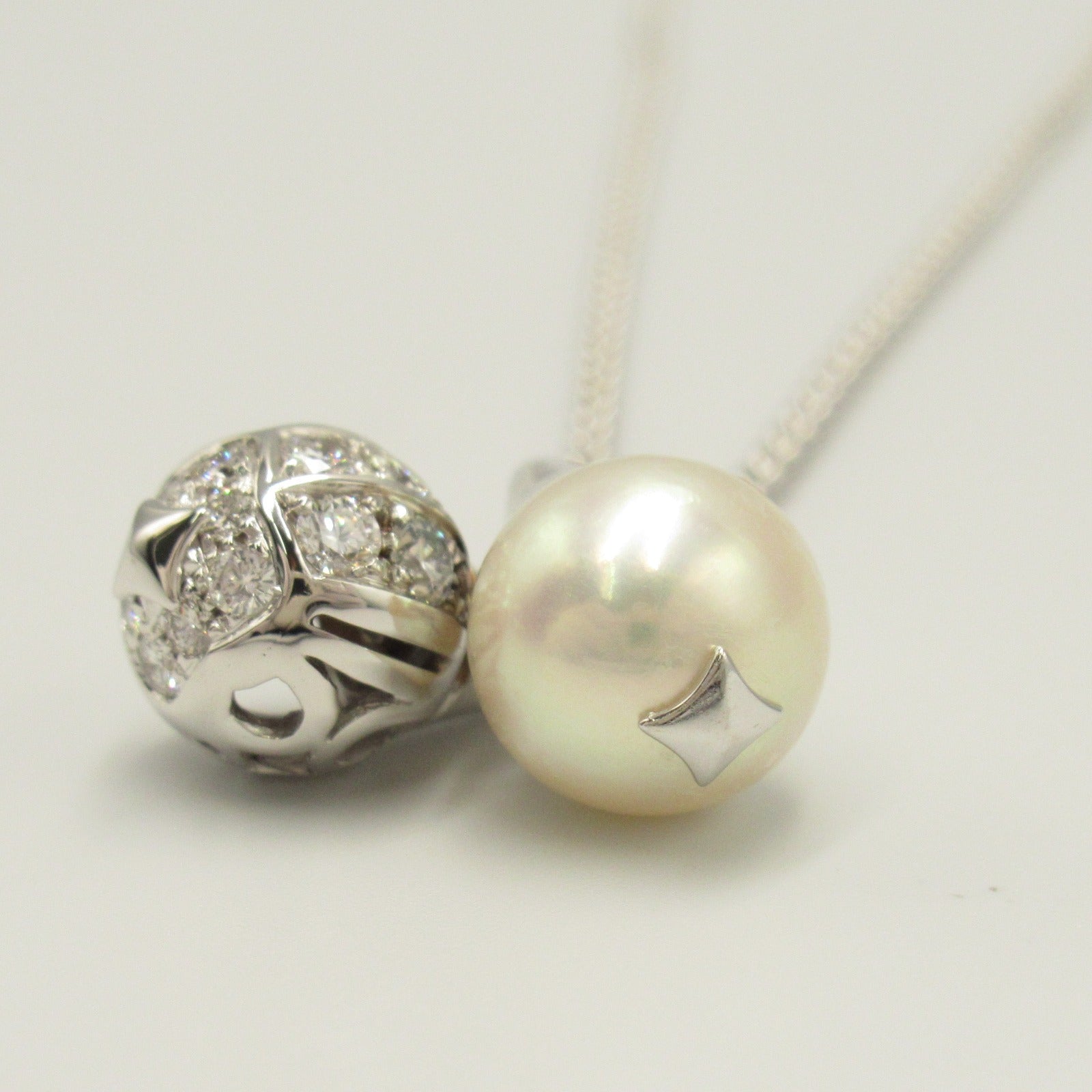 BVLGARI 18K白金Pearl/Diamond Necklace珍珠/鑽石項鍊