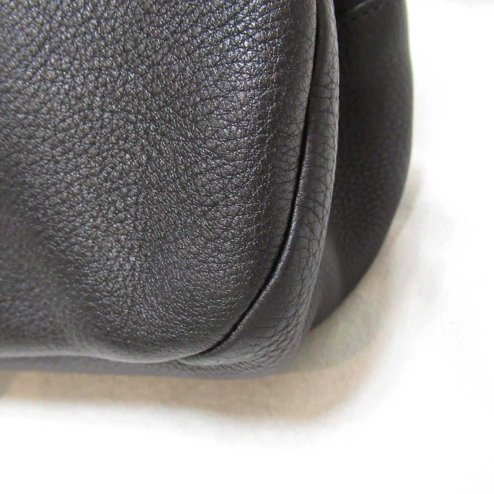 PRADA 皮革Shoulder Bag銀扣肩背袋黑色
