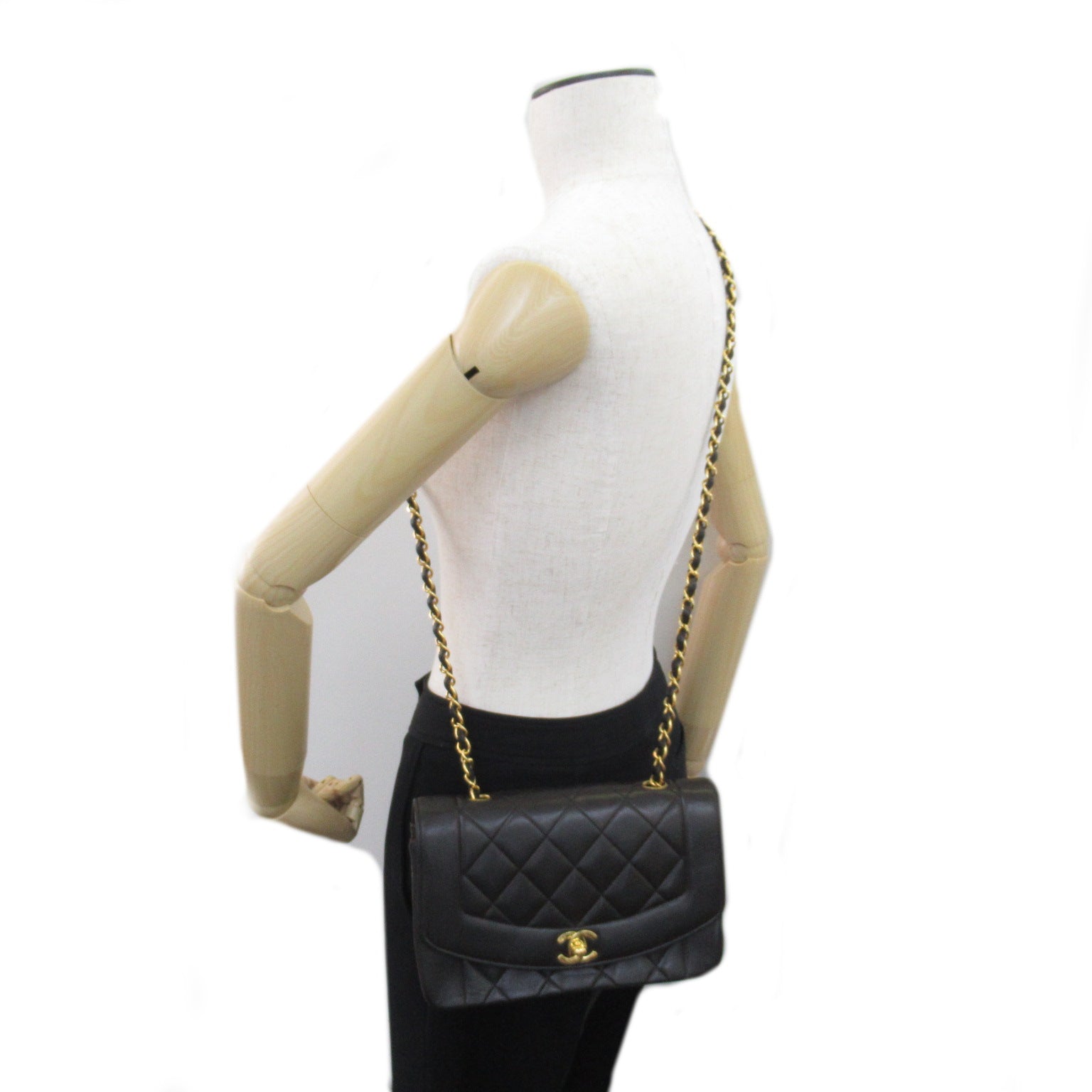CHANEL【激減優惠】 羊皮皮革Matelasse Diana Flap Chain Shoulder金扣肩背袋