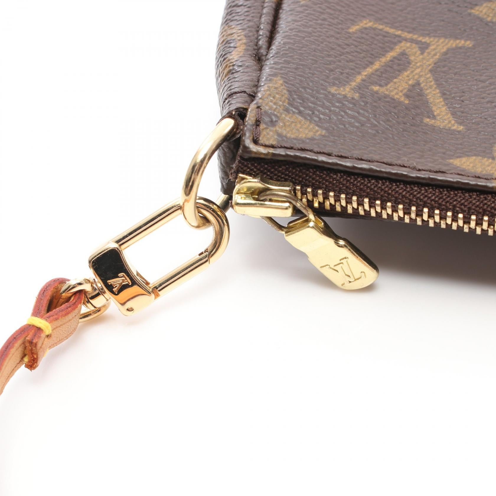 LOUIS VUITTON Monogram Pochette Accessoires金扣手挽袋棕色