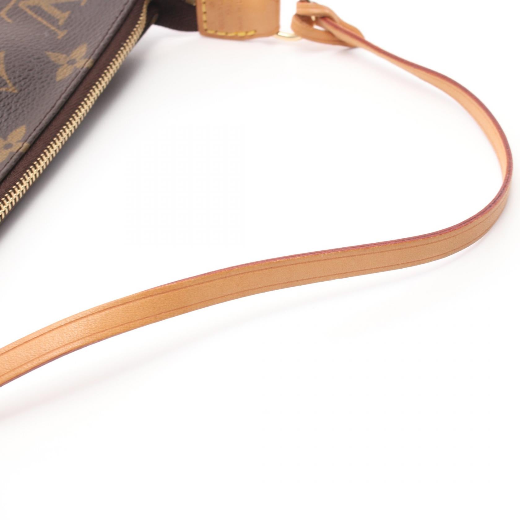 LOUIS VUITTON Monogram Pochette Accessoires金扣手挽袋棕色