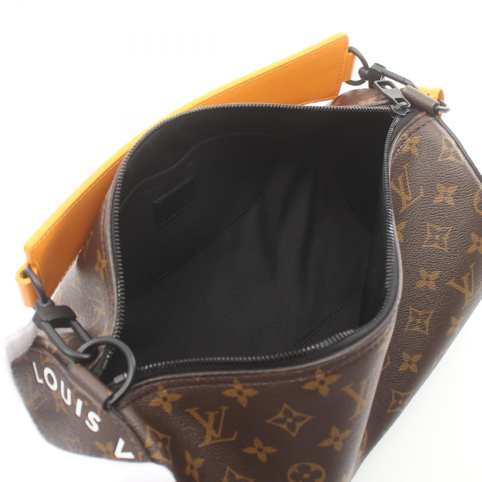 LOUIS VUITTON LV Soft Poroshon MM Hand shoulder Bag M46691 Monogram Orange