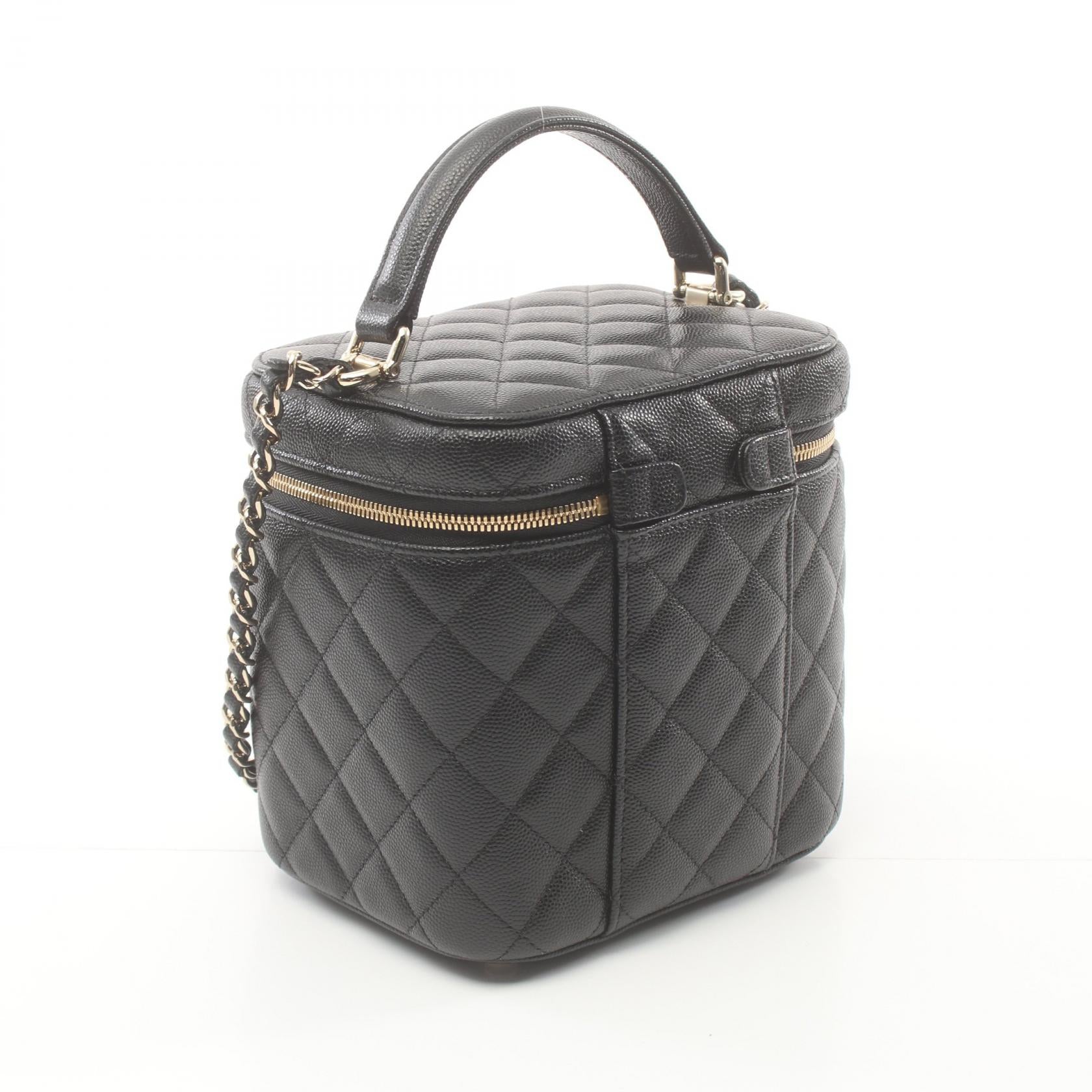 CHANEL CC GHW Matelasse ChainShoulder Vanity Bag Calfskin Leather Black