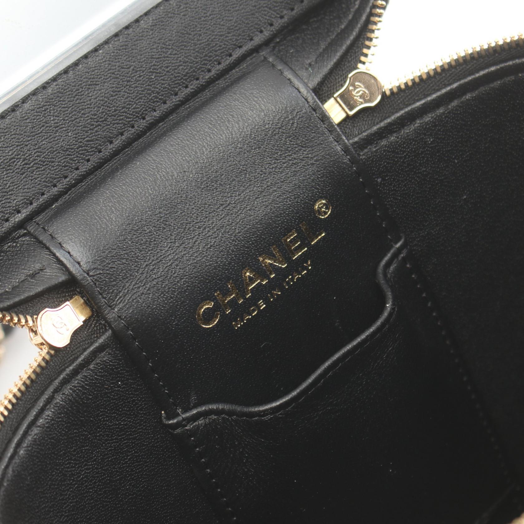 CHANEL CC GHW Matelasse ChainShoulder Vanity Bag Calfskin Leather Black