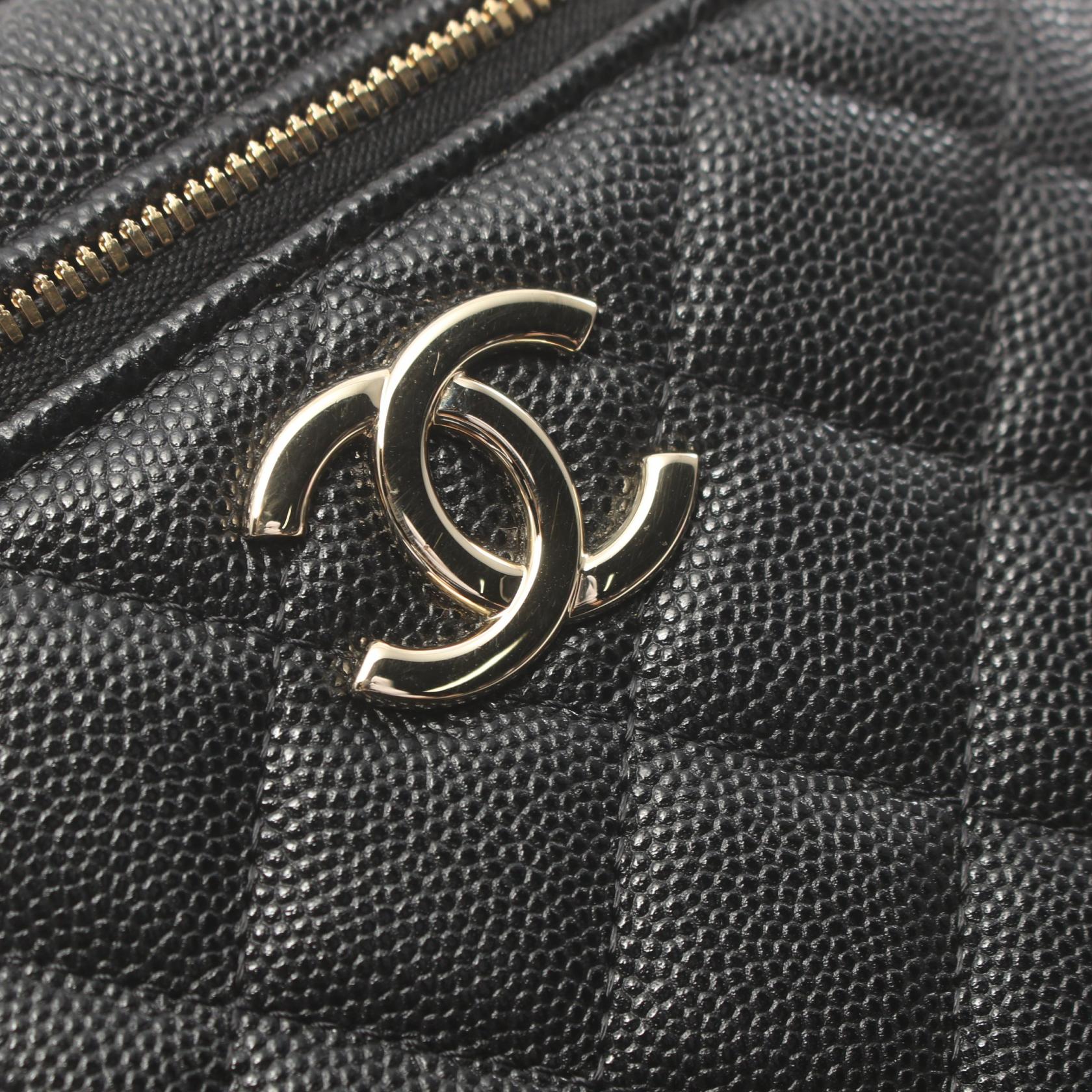CHANEL CC GHW Matelasse ChainShoulder Vanity Bag Calfskin Leather Black