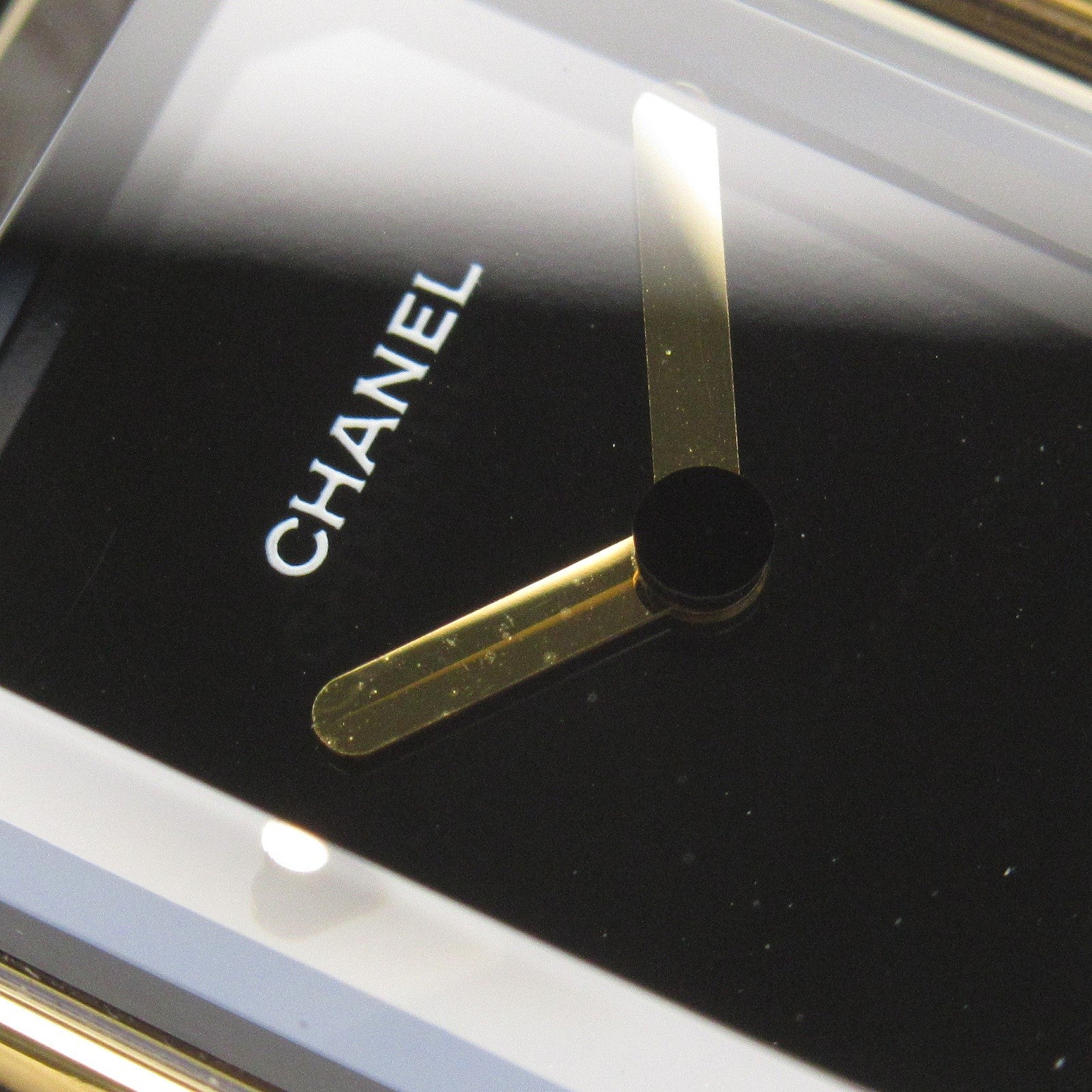 CHANEL CC Premiere M Quartz Watch H0001 Gold Plated Leather Black