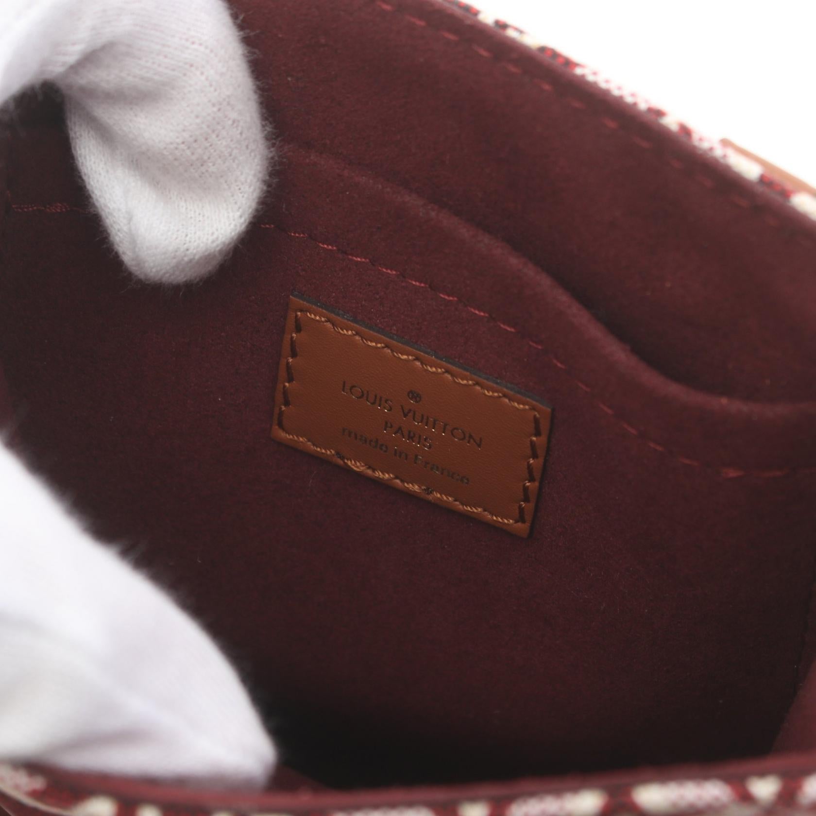 LOUIS VUITTON【激減優惠】 Monogram Jacquard Petit Sac Plat金扣手挽肩背兩用袋