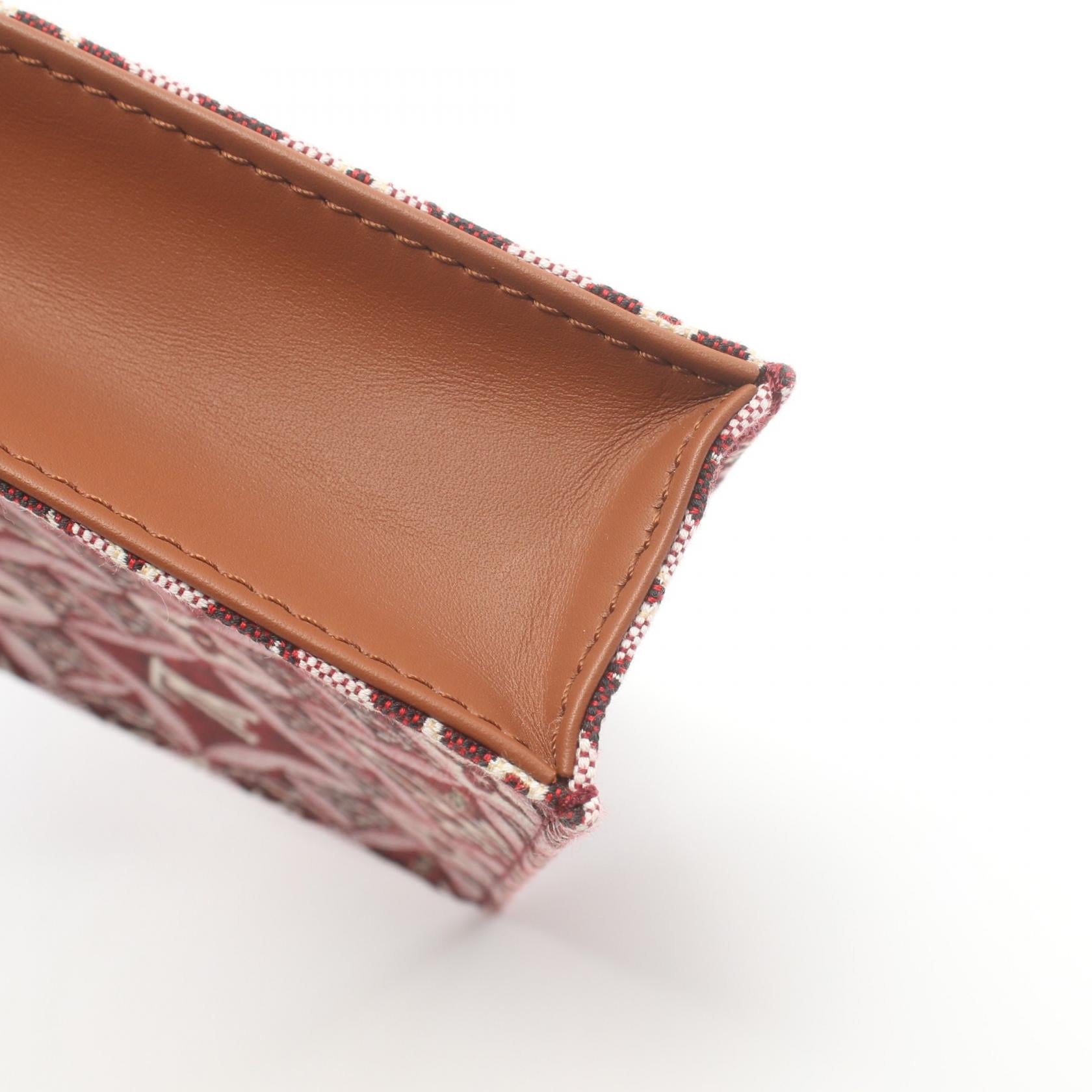 LOUIS VUITTON【激減優惠】 Monogram Jacquard Petit Sac Plat金扣手挽肩背兩用袋