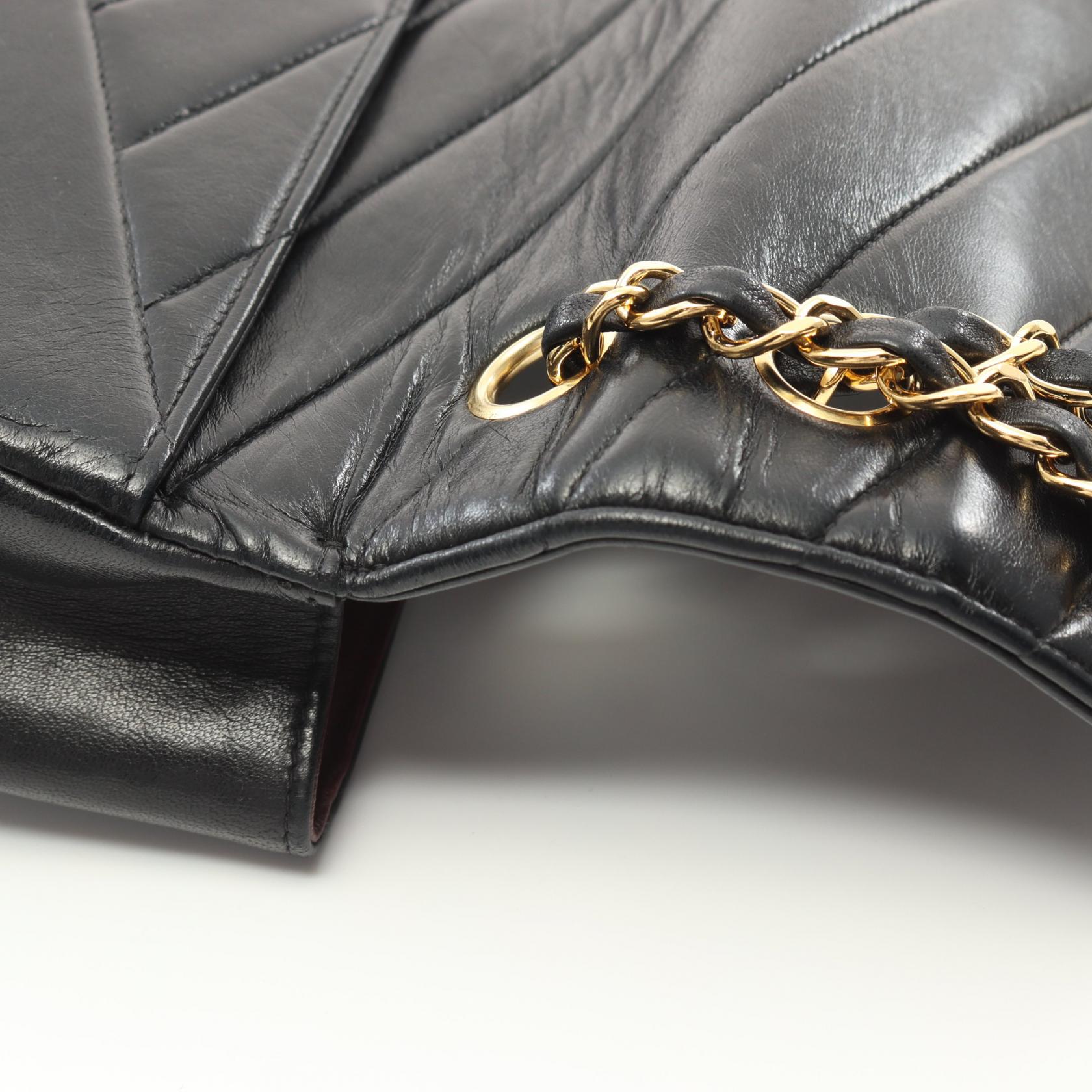 CHANEL【激減優惠】 羊皮皮革Chain Shoulder金扣肩背袋