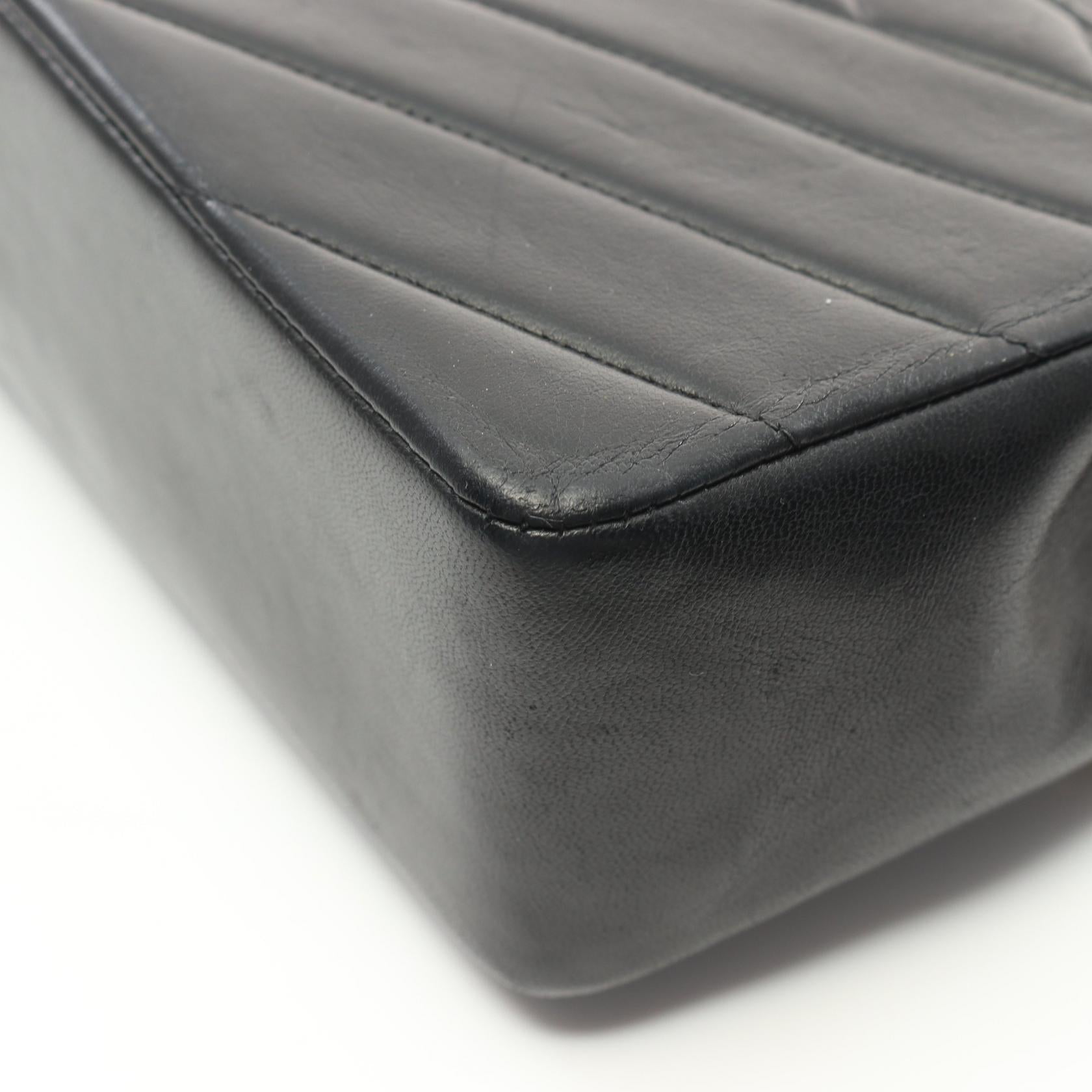 CHANEL【激減優惠】 羊皮皮革Chain Shoulder金扣肩背袋