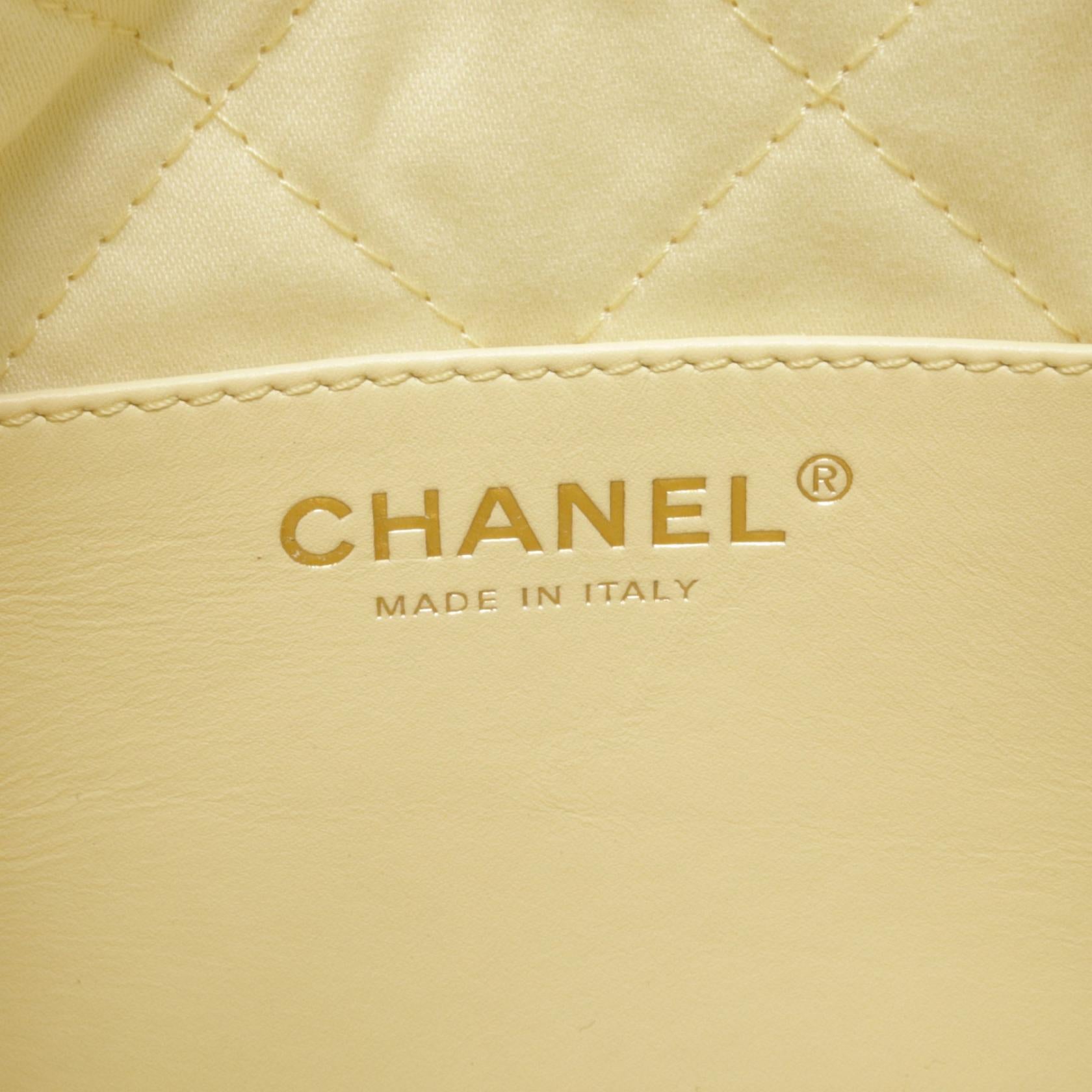 CHANEL【激減優惠】 皮革Chanel 22 Mini金扣手挽肩背兩用袋