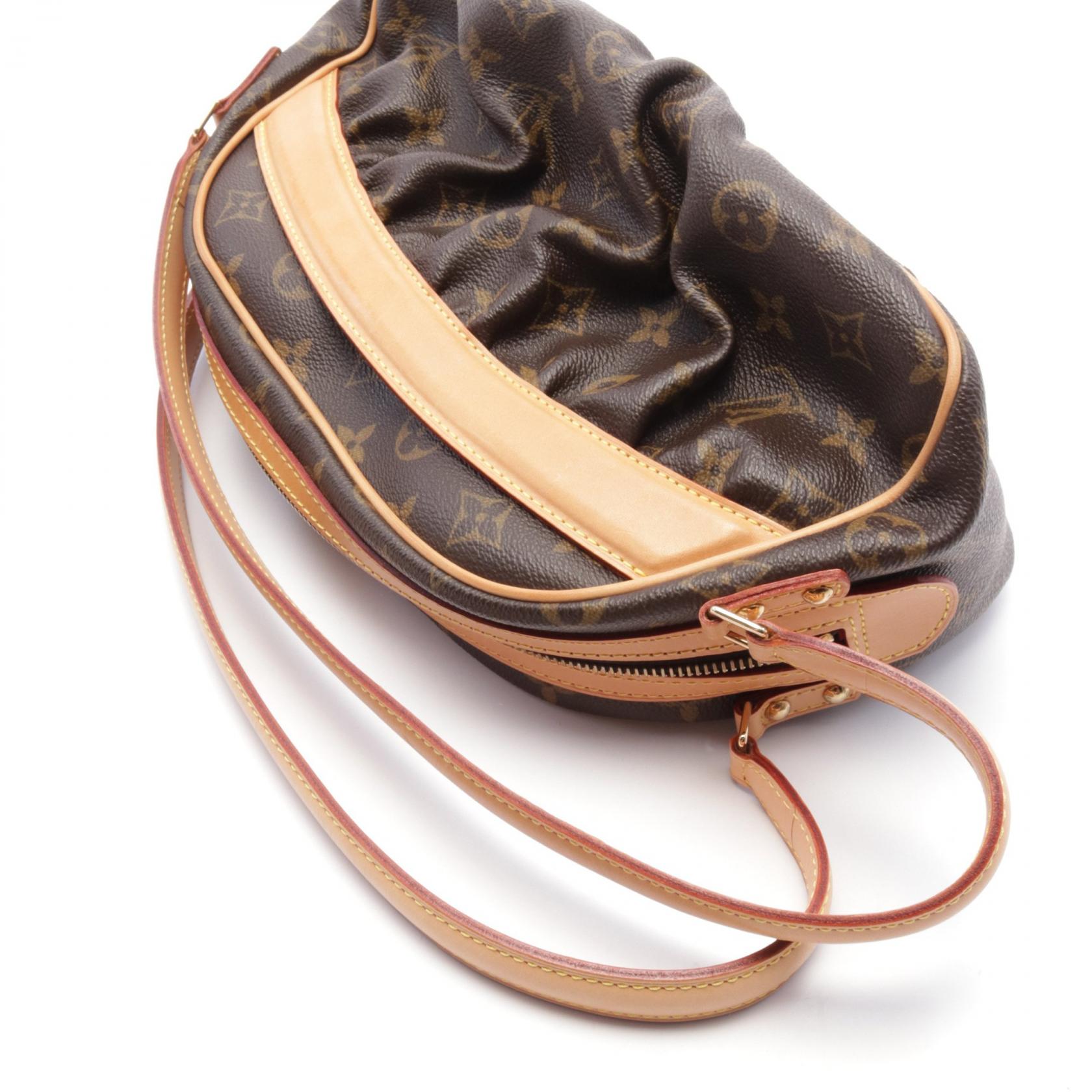 LOUIS VUITTON LV Clara Shoulder Bag M40057 Monogram Brown