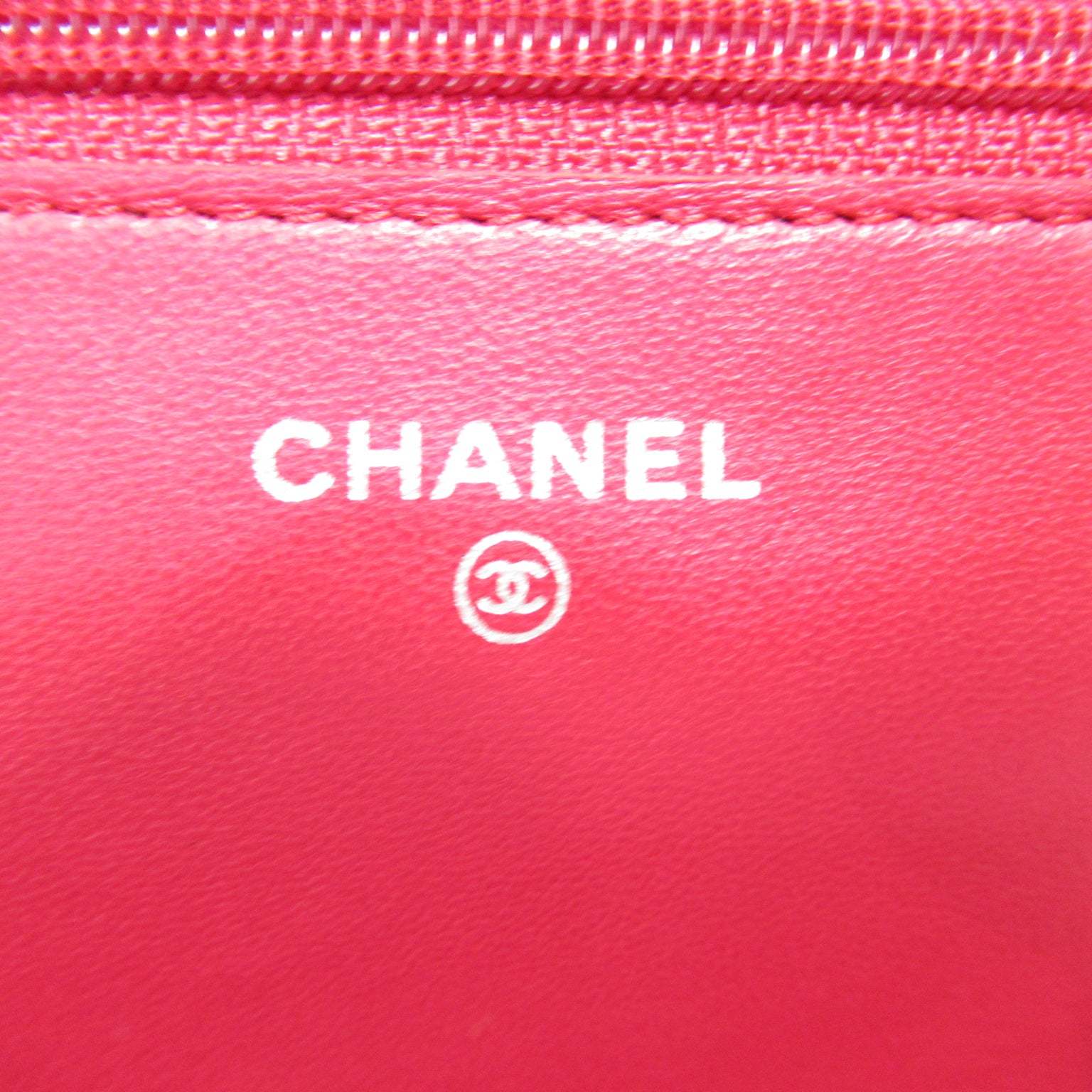 CHANEL 【激減優惠】菱格皮革WOC Wallet On Chain銀扣鏈帶肩背袋粉紅色