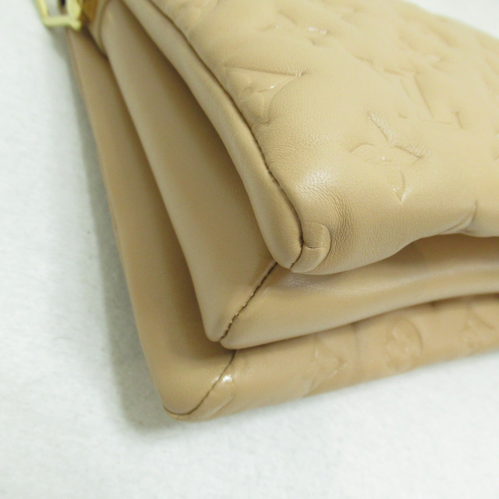 LOUIS VUITTON 【激減優惠】羊皮皮革Coussin PM 2 Way Shoulder Bag Handbag金扣手挽肩背兩用袋米色