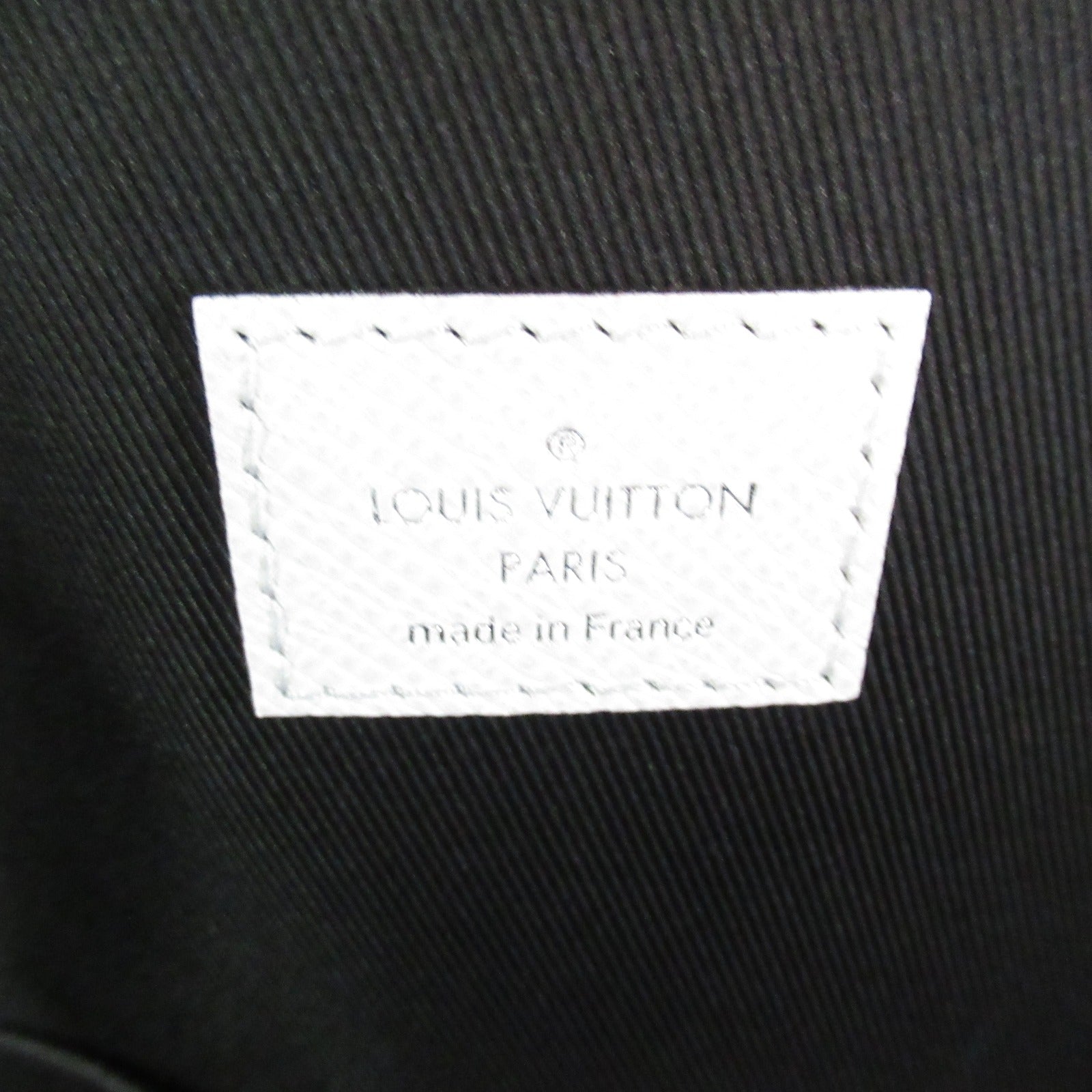 LOUIS VUITTON Taigarama Discovery Backpack背包白色