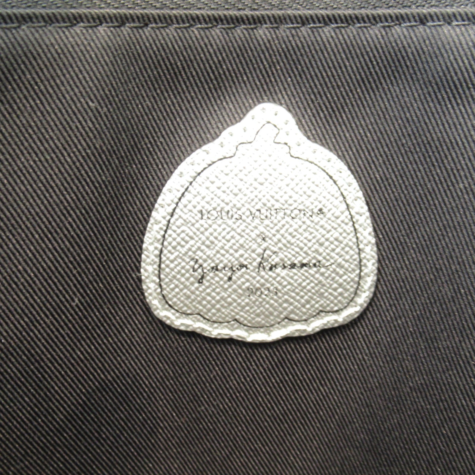LOUIS VUITTON Monogram Eclipse LV×YK Sac Plat手挽肩背兩用袋黑色