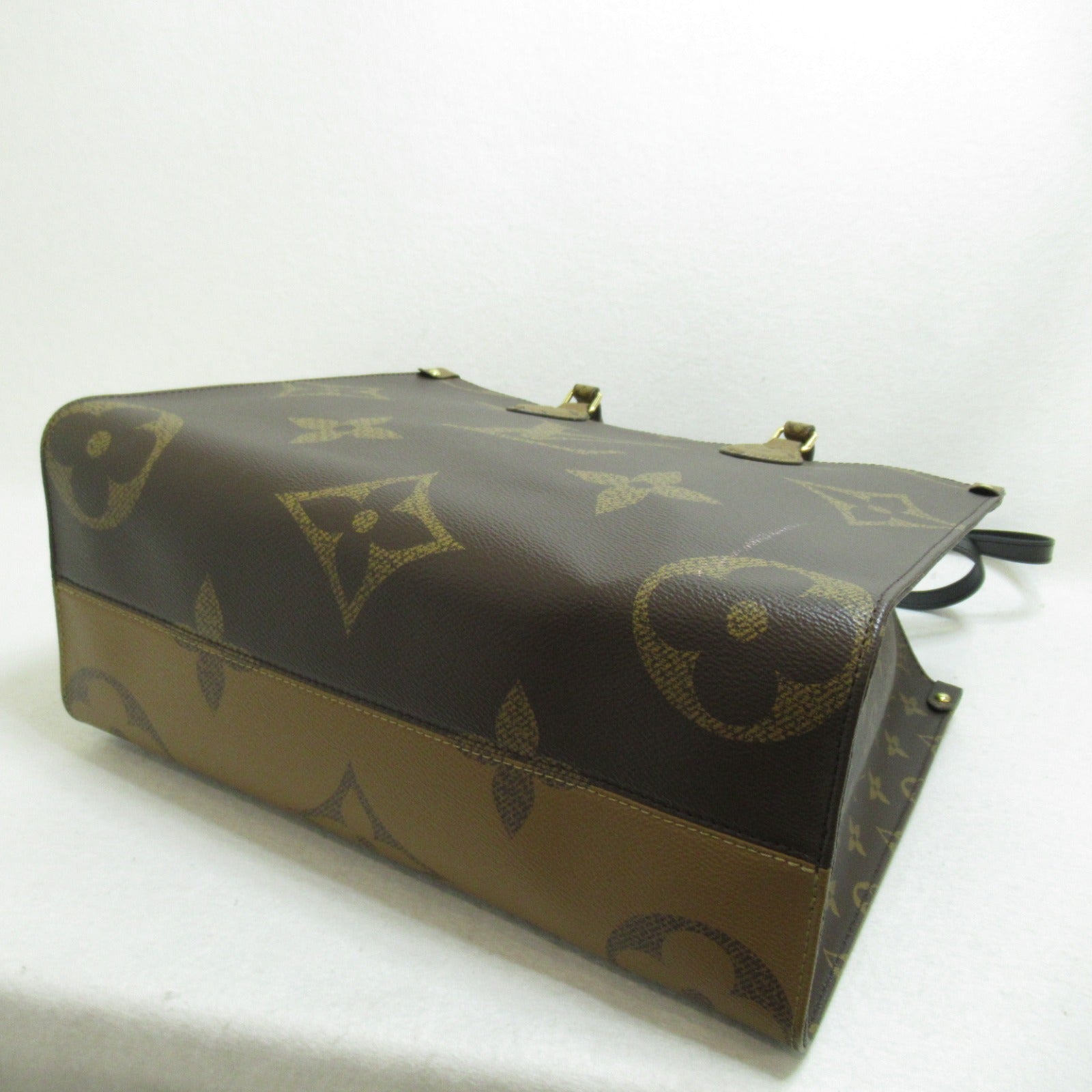 LOUIS VUITTON Monogram Giant/Reverse OnTheGo MM金扣手挽肩背兩用袋啡色