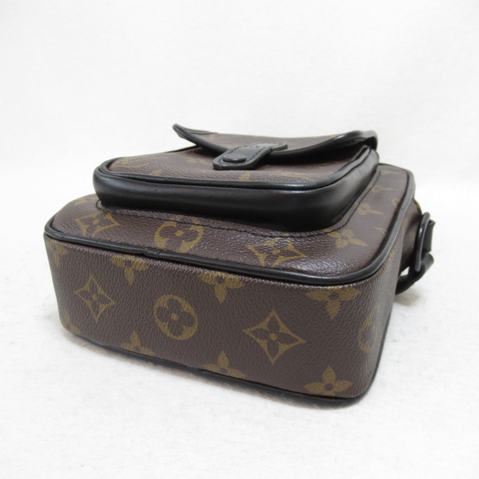 LOUIS VUITTON Monogram Macassar Christopher Wearable Wallet肩背袋啡色