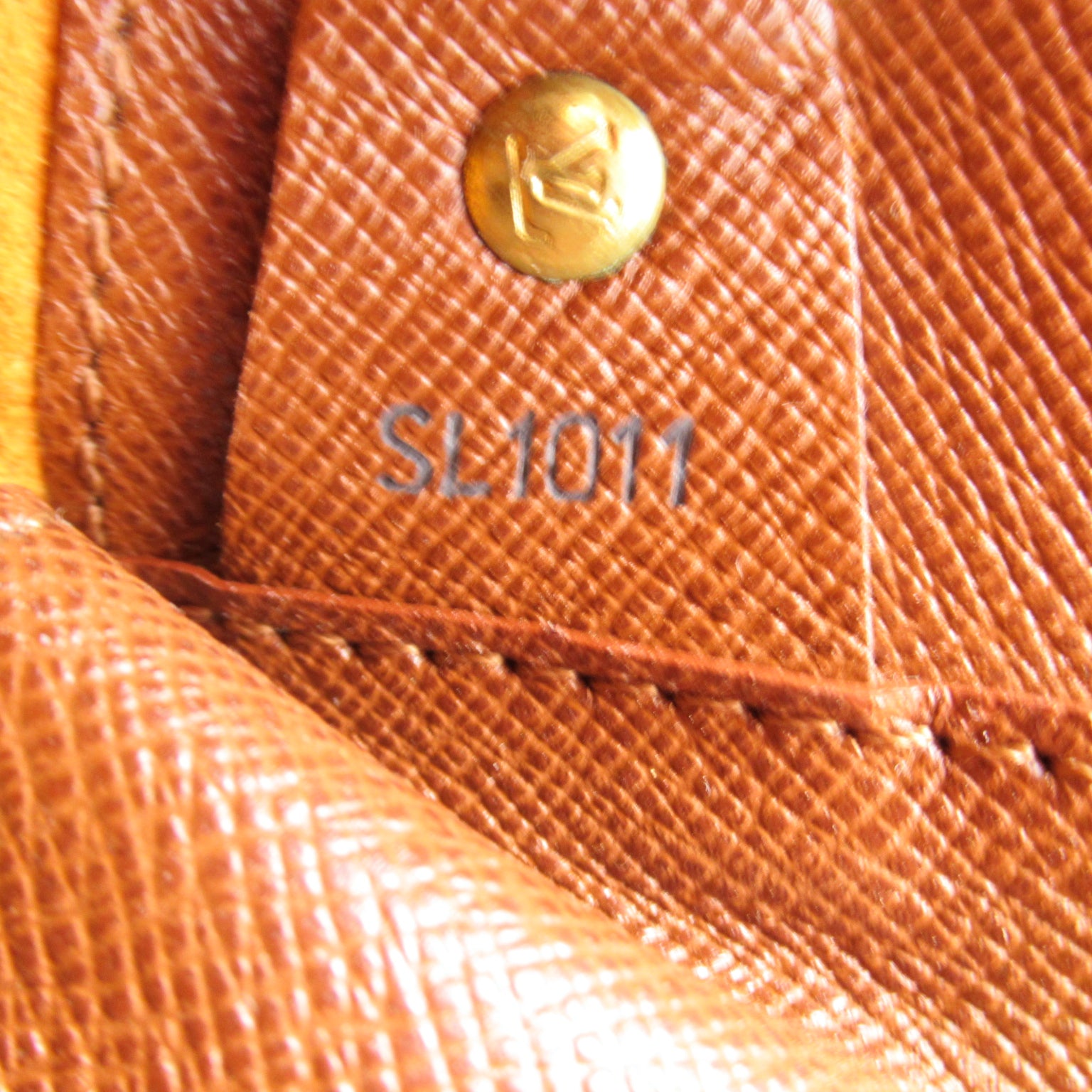 LOUIS VUITTON 【激減優惠】Monogram Musette金扣肩背袋啡色
