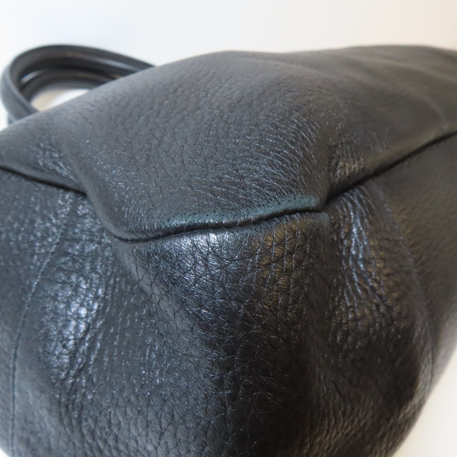 PRADA 【激減優惠】鹿皮皮革Handbag金扣手挽袋黑色