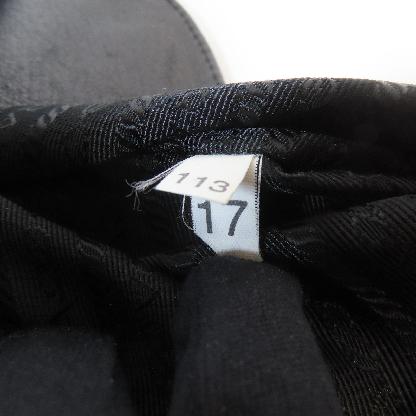 PRADA 【激減優惠】鹿皮皮革Handbag金扣手挽袋黑色