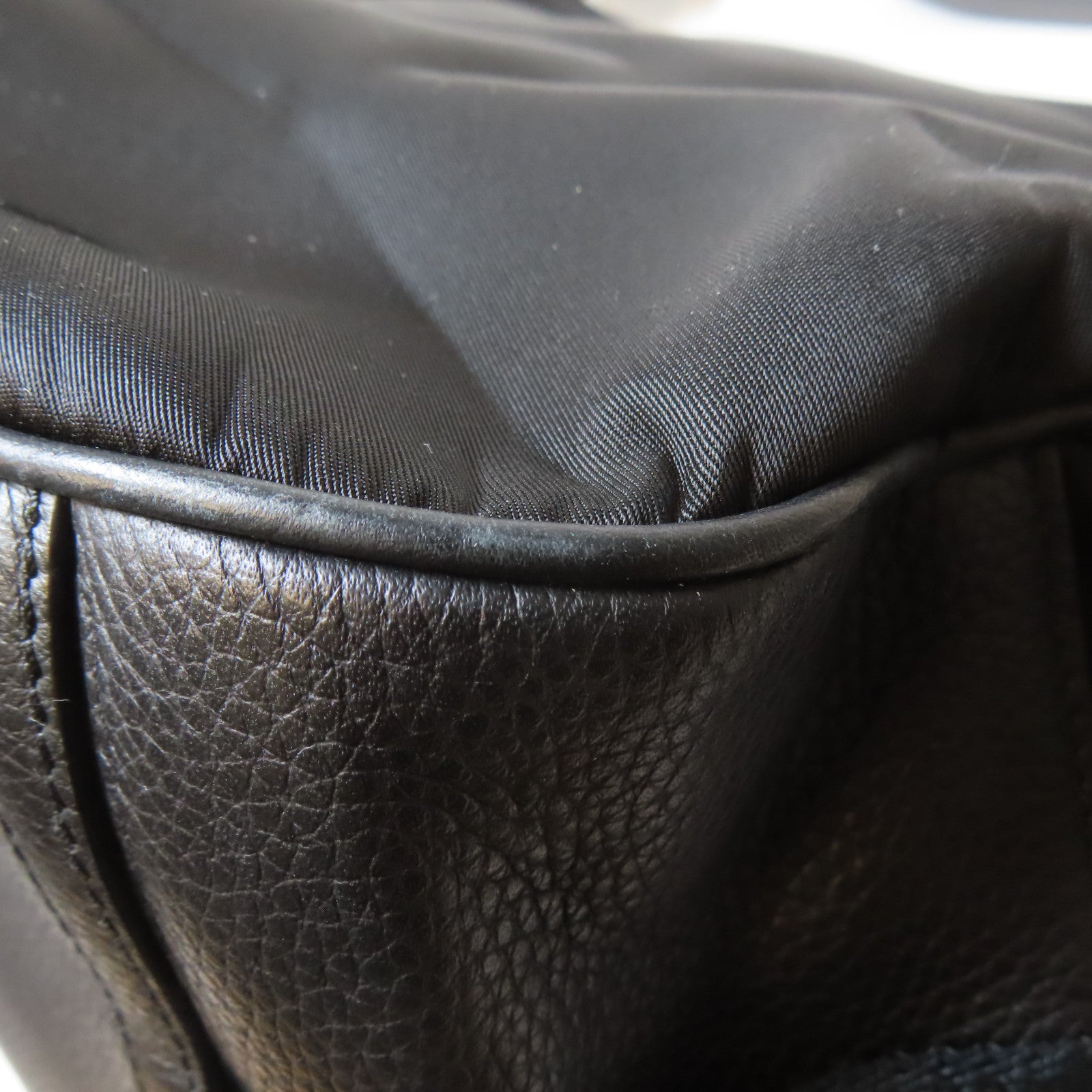 Dior 【激減優惠】牛皮皮革/尼龍Shoulder Bag銀扣肩背袋黑色