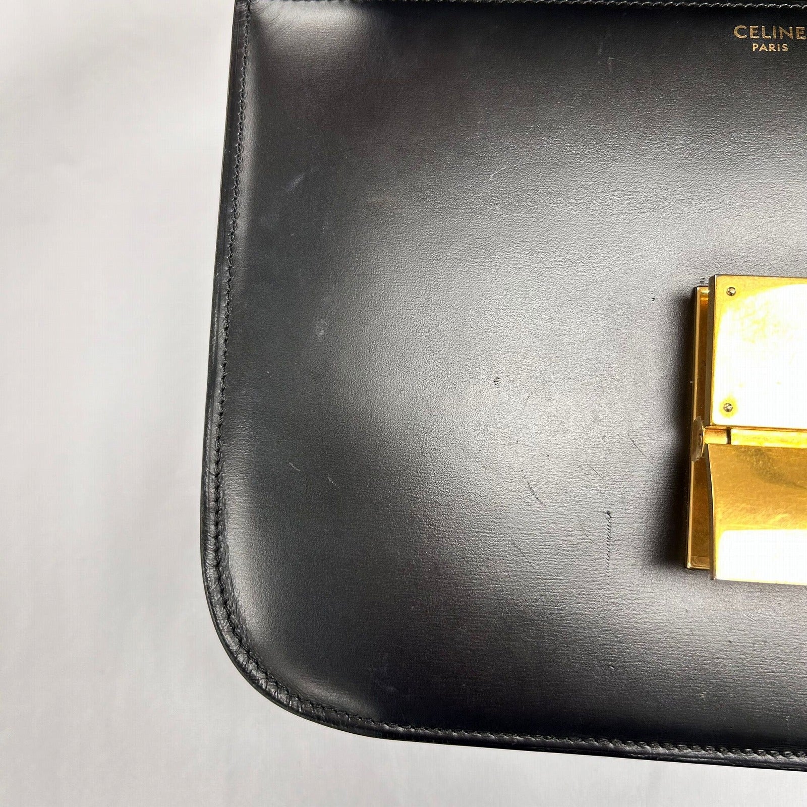 CELINE 牛皮皮革Medium Classic Box金扣肩背袋黑色