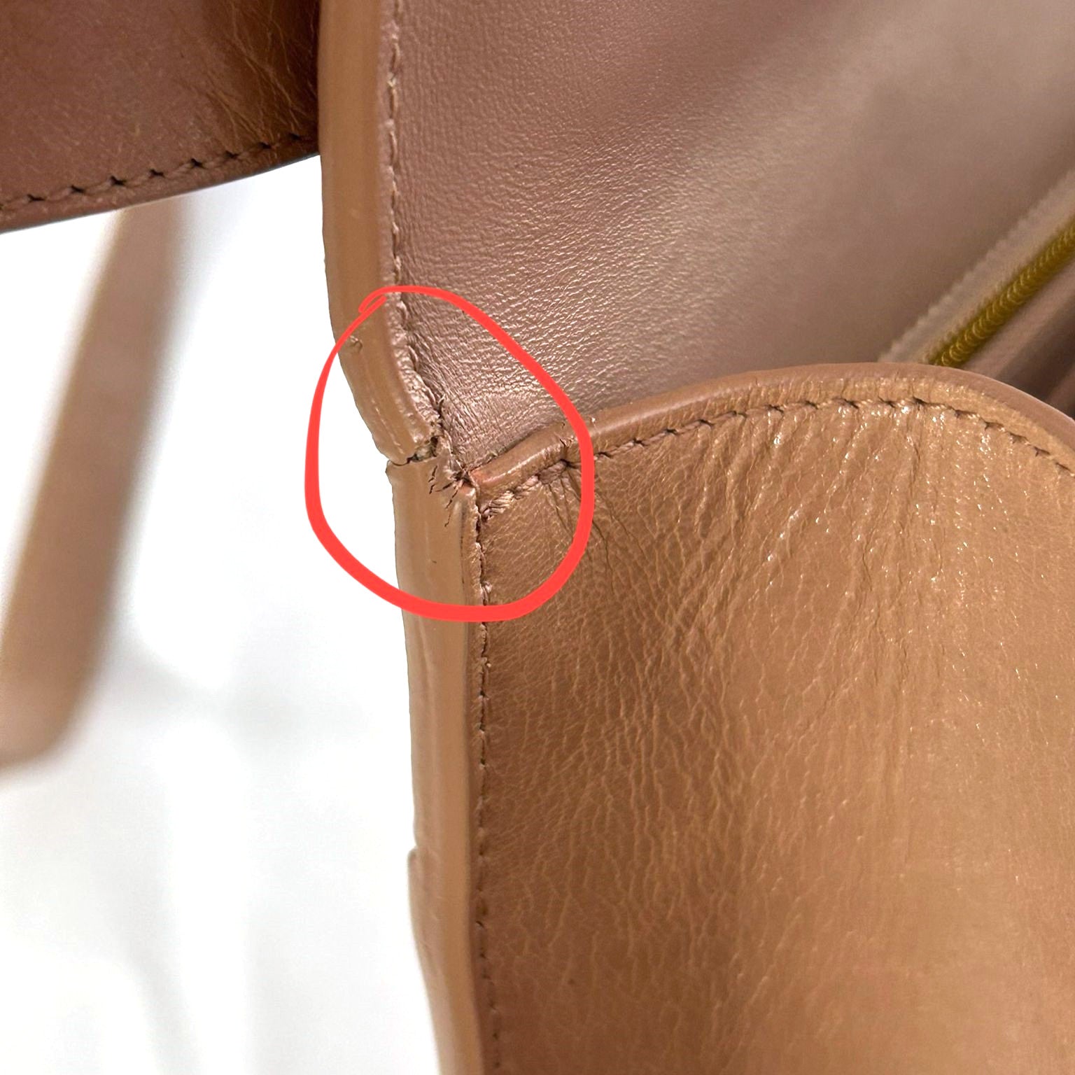 Dior 牛皮皮革30 Montaigne金扣肩背袋