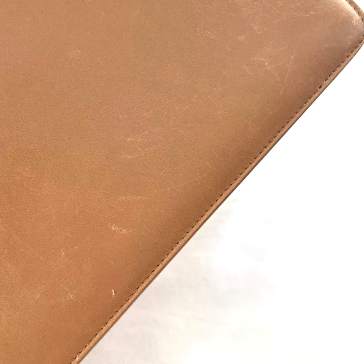 Dior 牛皮皮革30 Montaigne金扣肩背袋