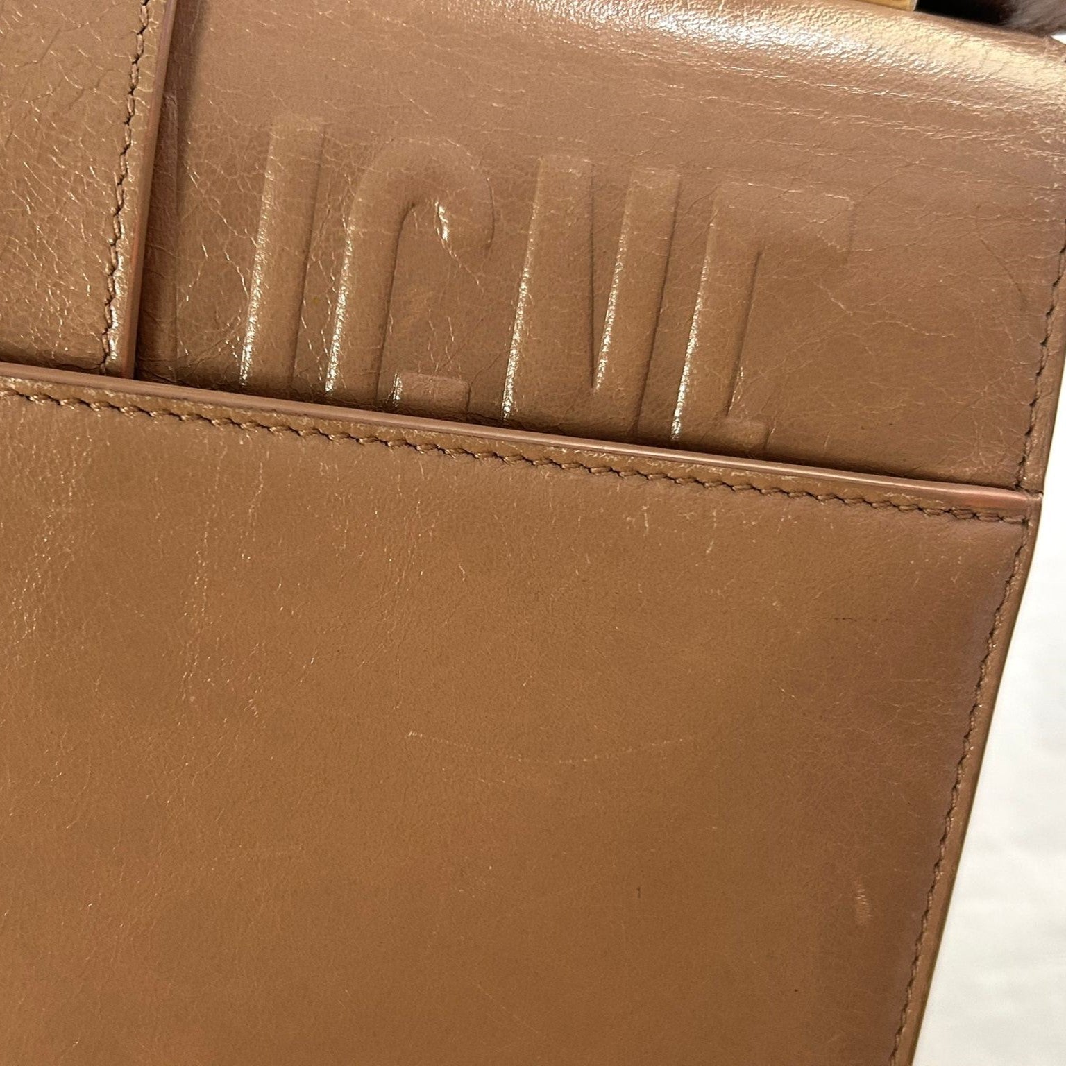 Dior 牛皮皮革30 Montaigne金扣肩背袋