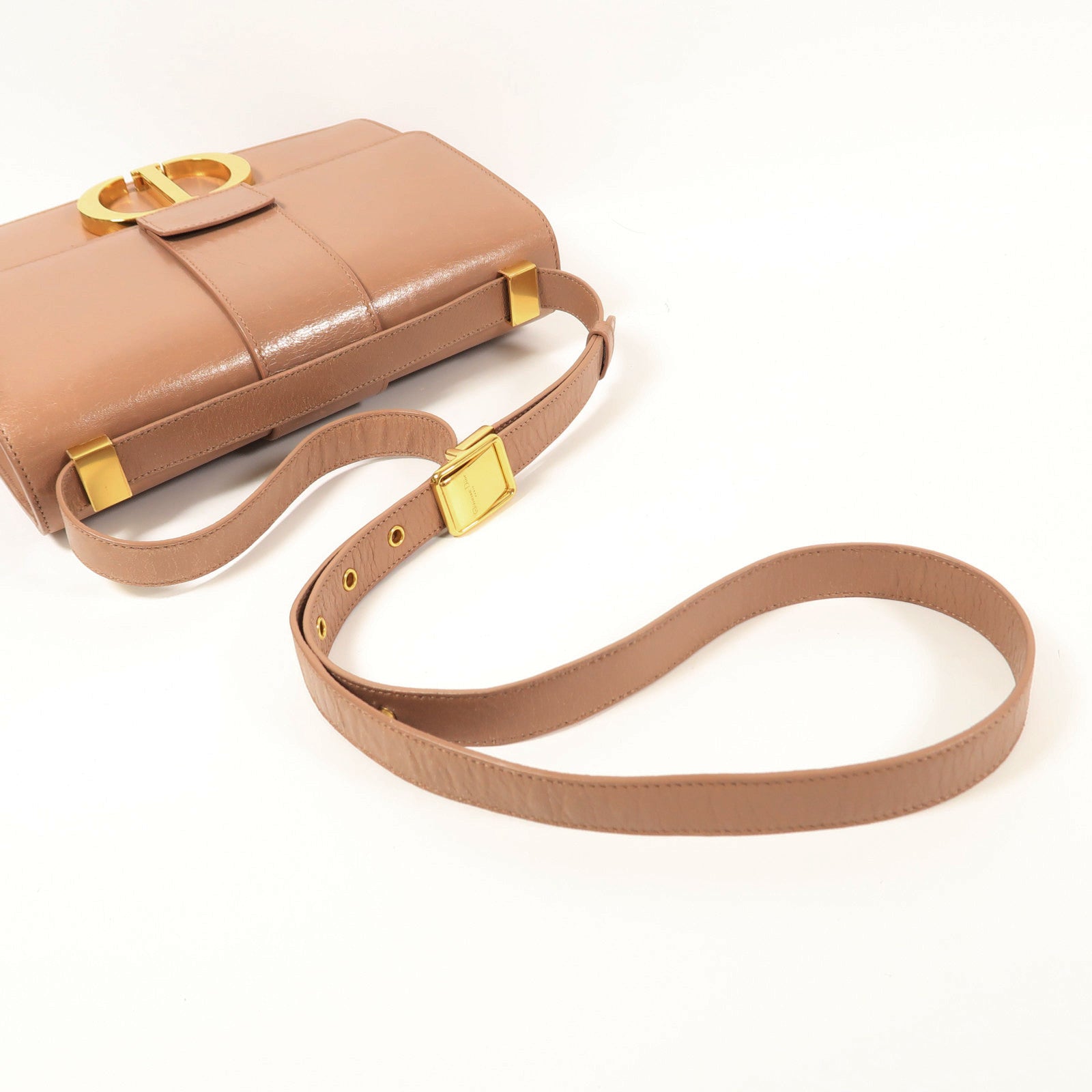 Dior 牛皮皮革30 Montaigne金扣肩背袋