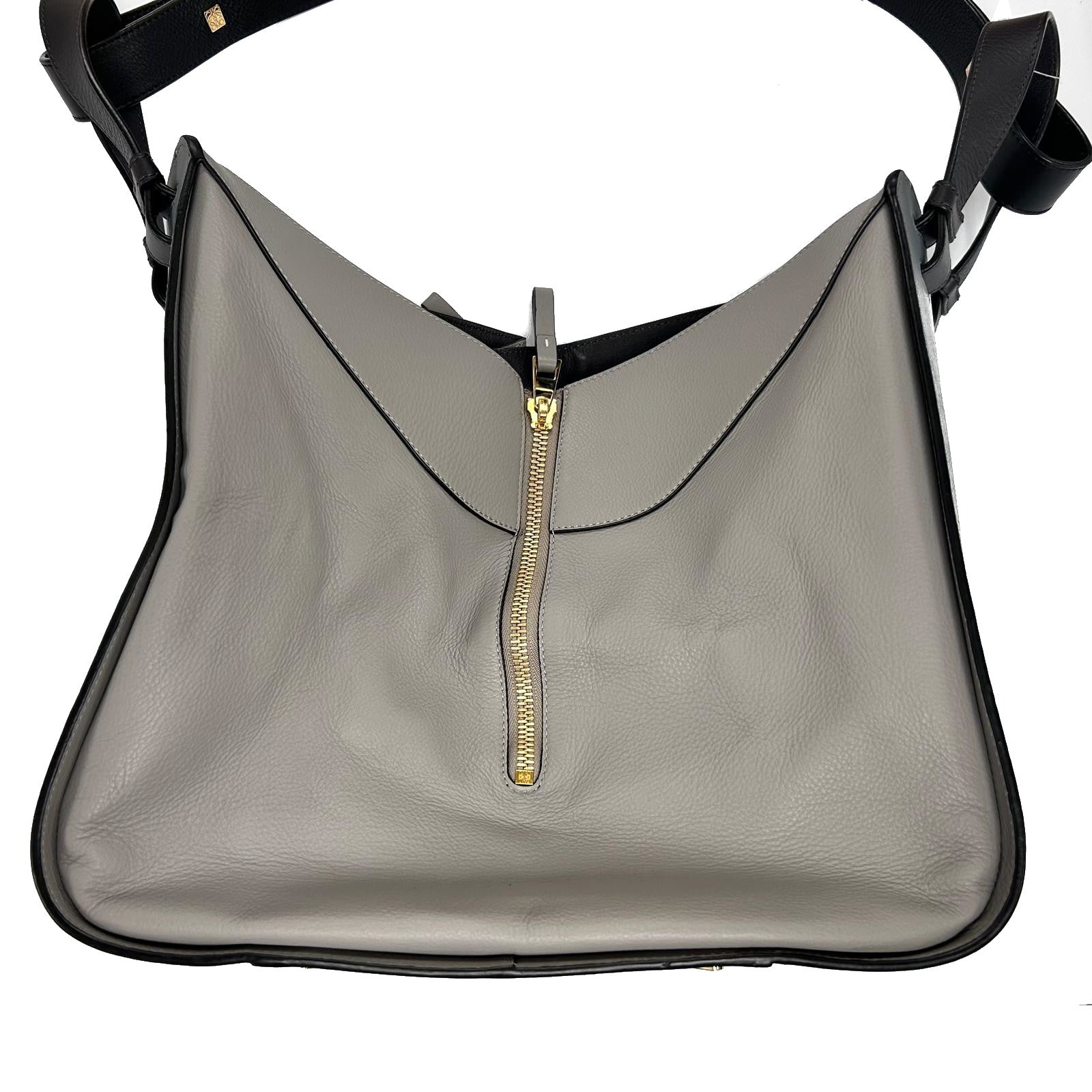LOEWE 【清倉大減價】牛皮皮革Hammock金扣手挽肩背兩用袋黑色/灰色