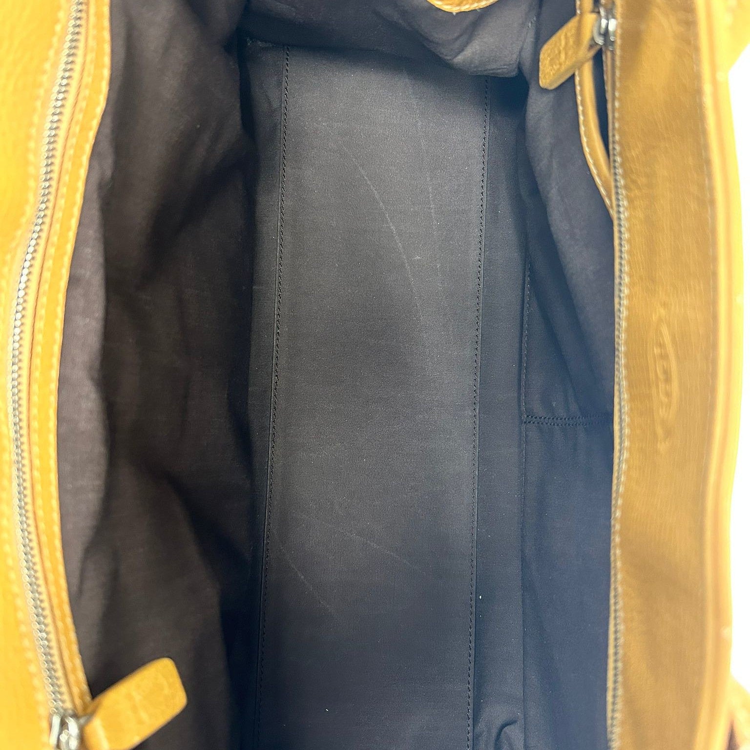 TOD'S 【激減優惠】牛皮皮革Shoulder Bag銀扣肩背袋泥黃色