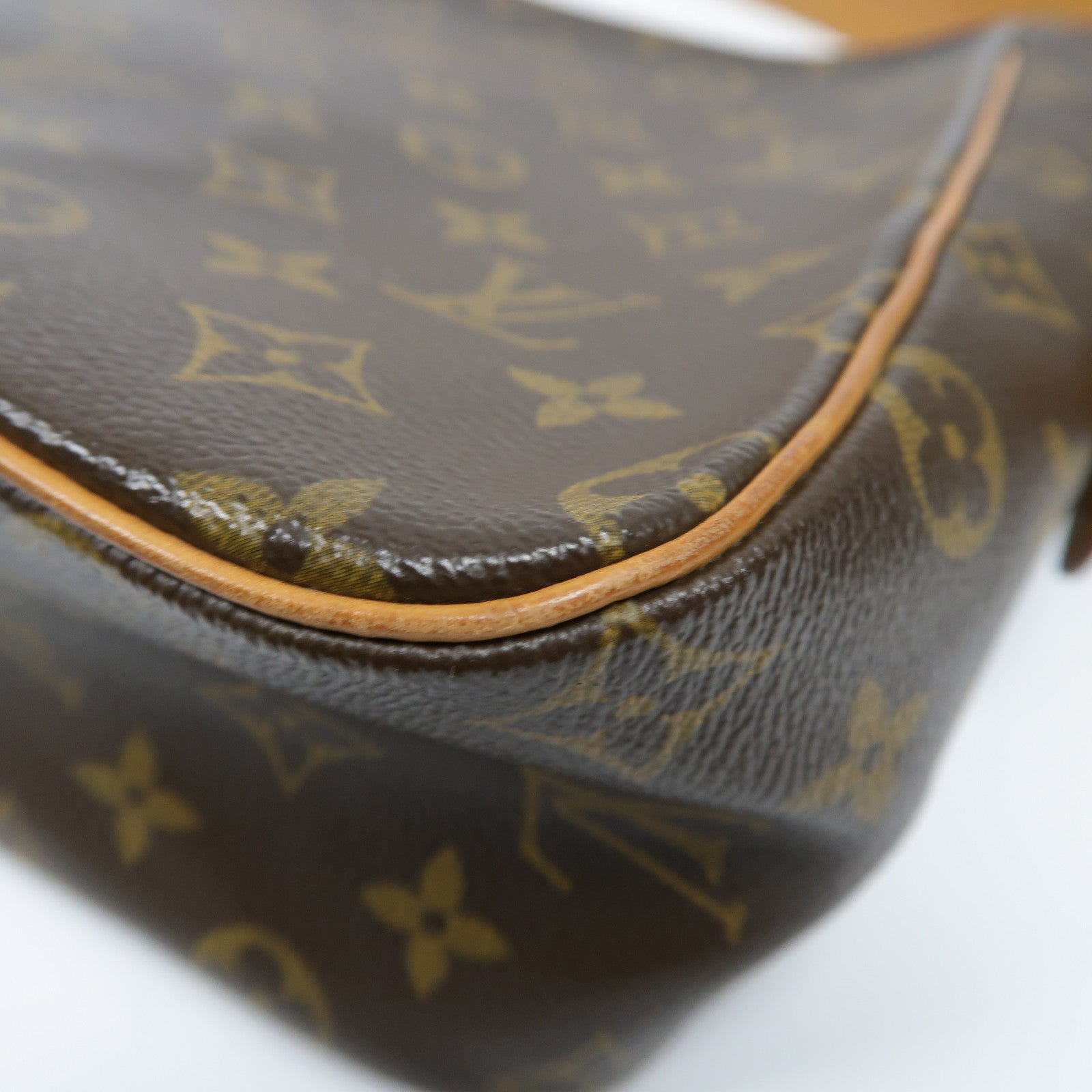 LOUIS VUITTON Monogram Multipli Cite金扣肩背袋啡色