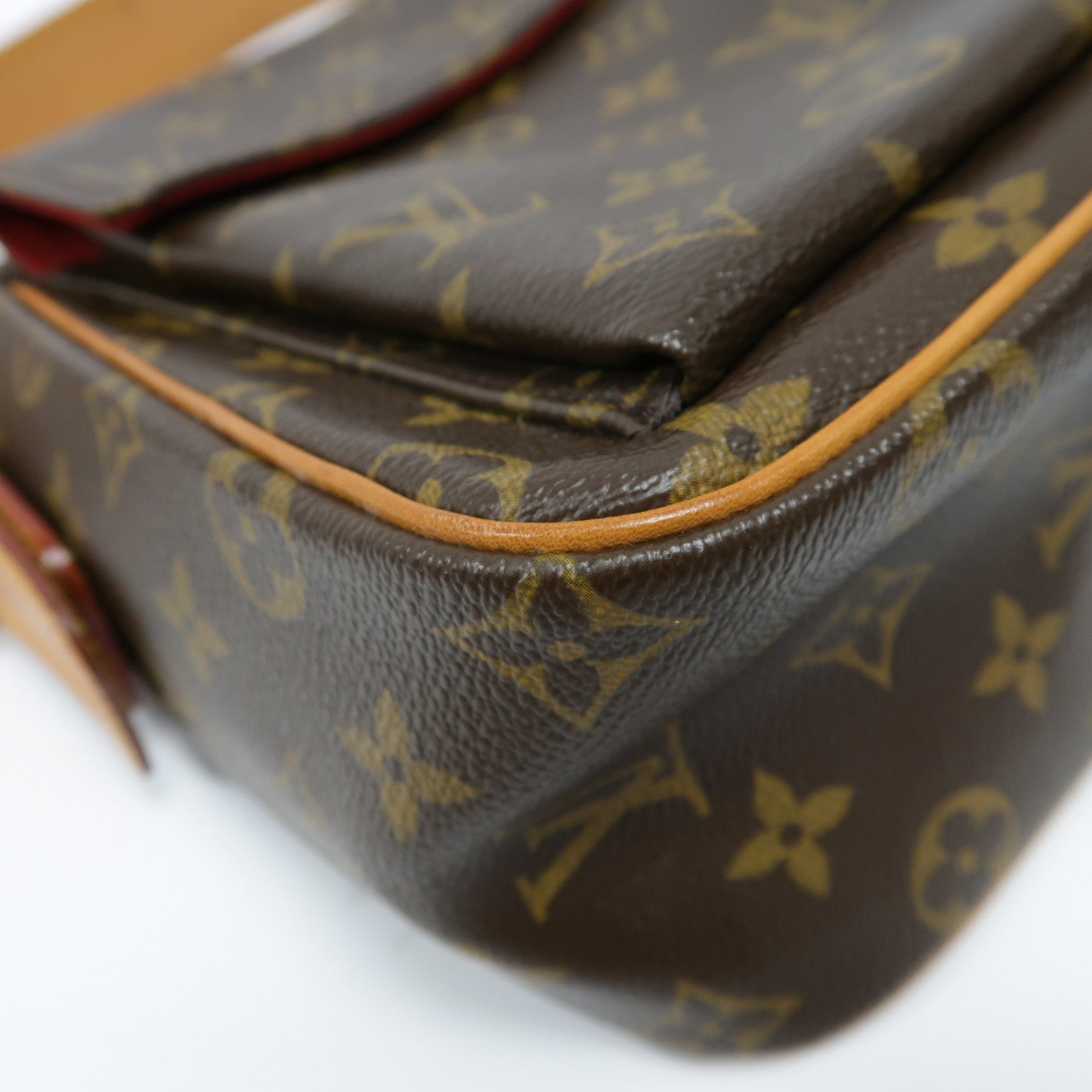 LOUIS VUITTON Monogram Multipli Cite金扣肩背袋啡色